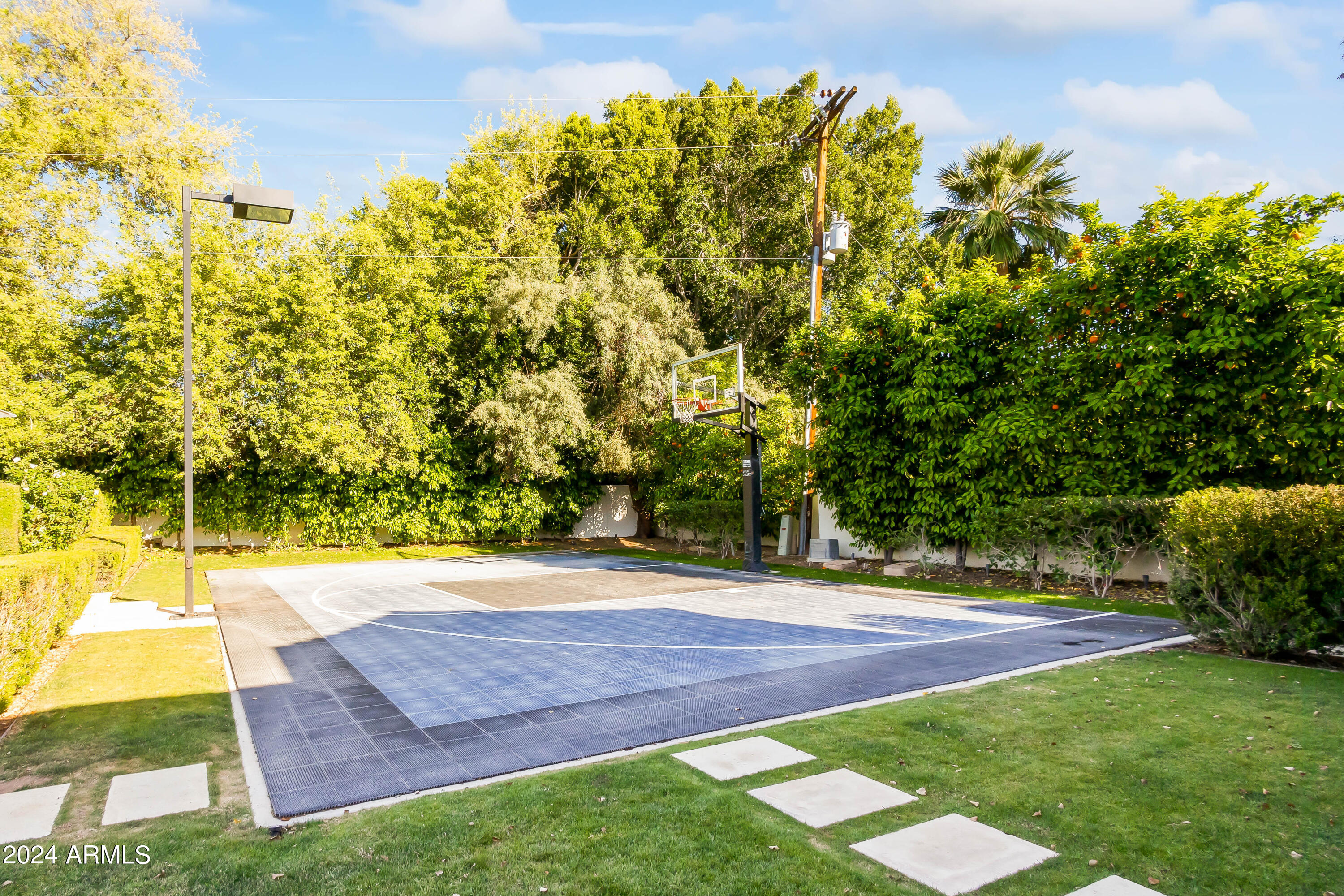 GREEN GATE - Residential