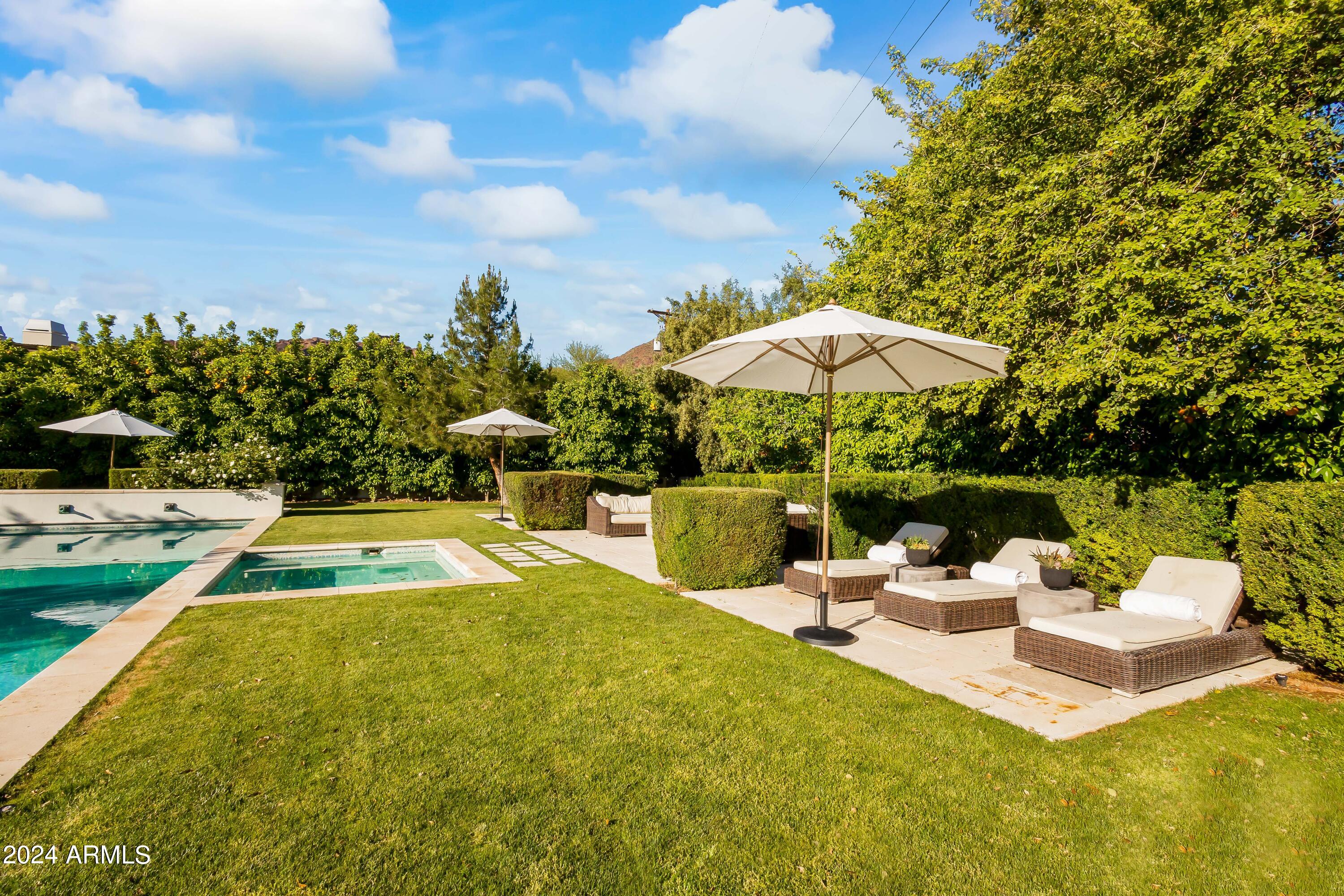 GREEN GATE - Residential