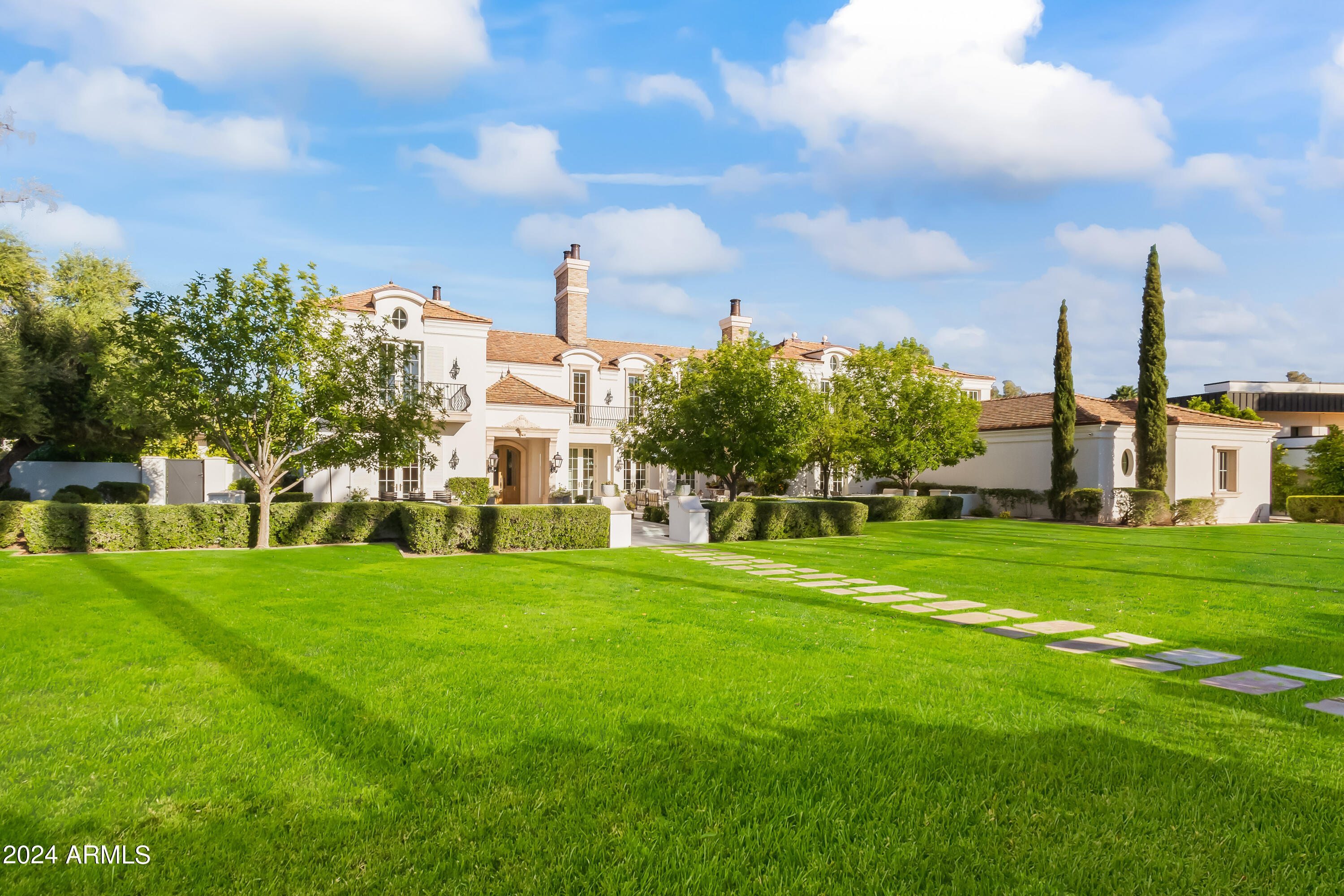 GREEN GATE - Residential