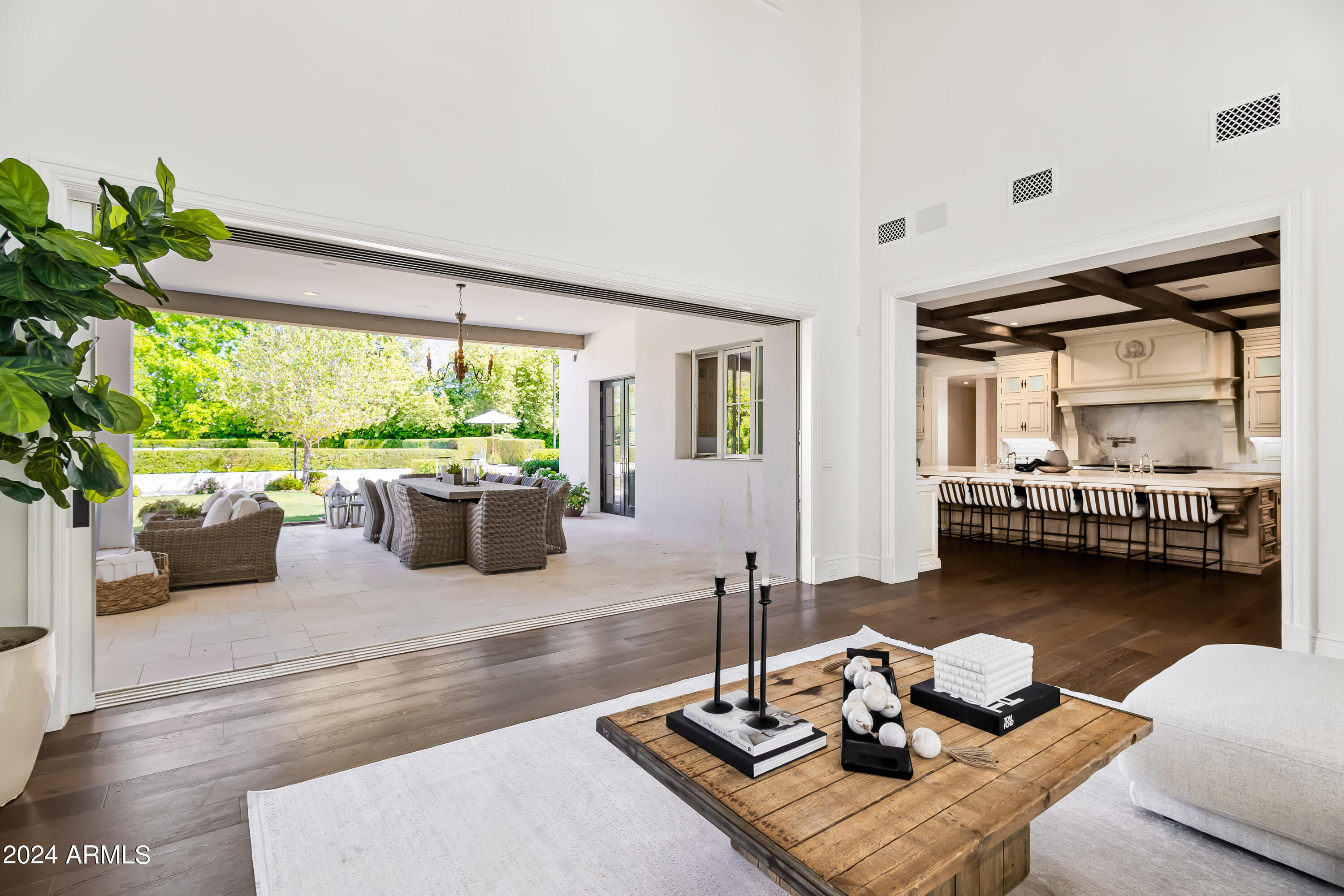 GREEN GATE - Residential