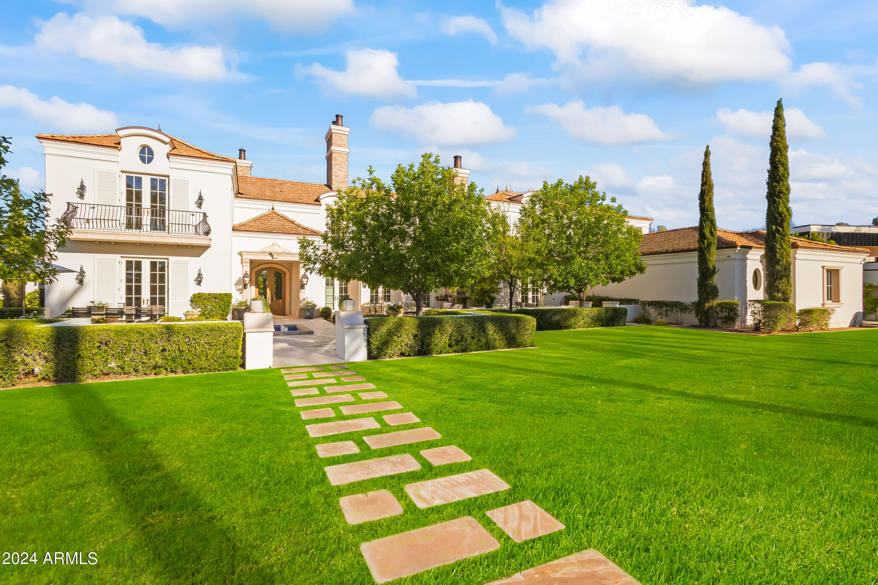GREEN GATE - Residential