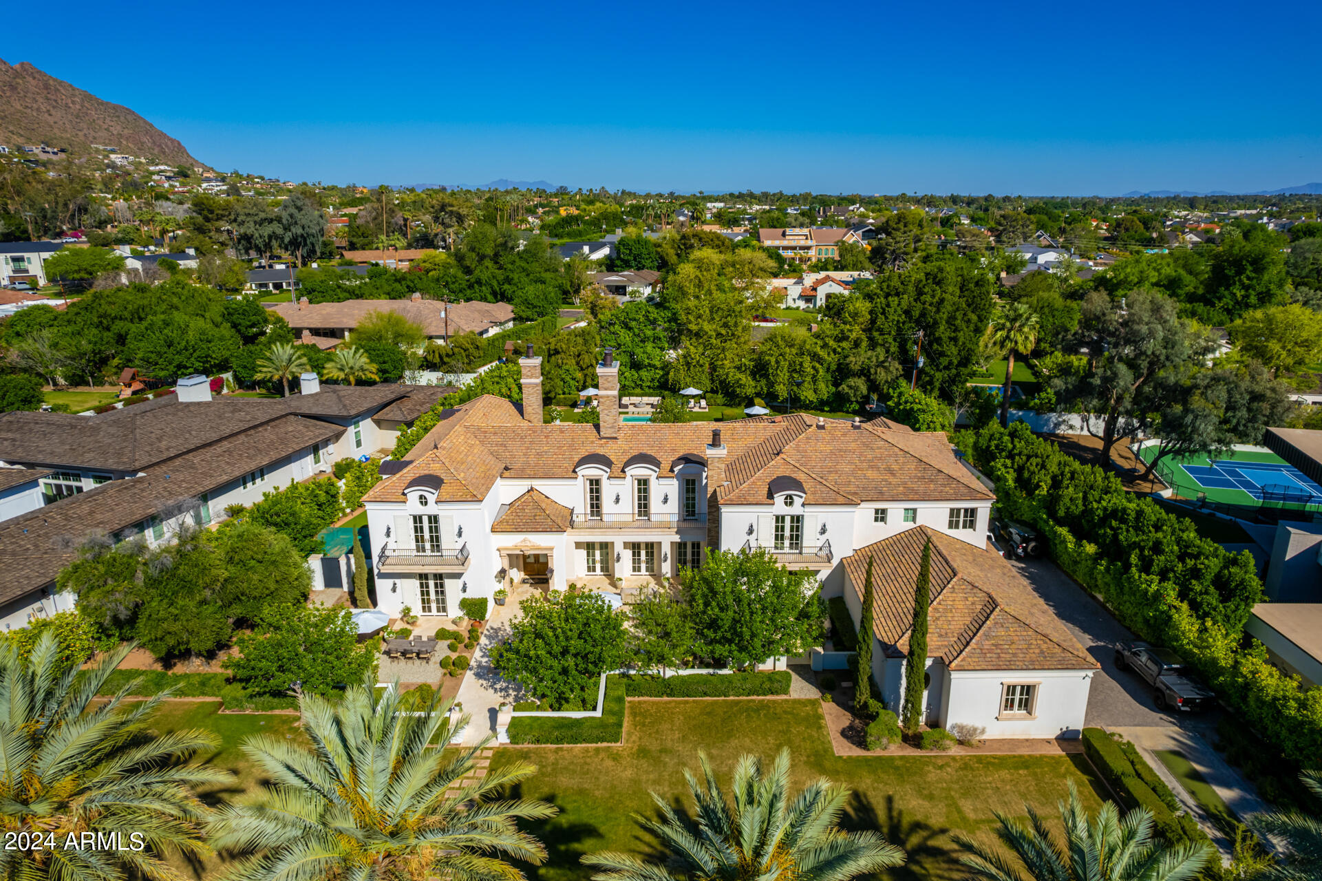 GREEN GATE - Residential