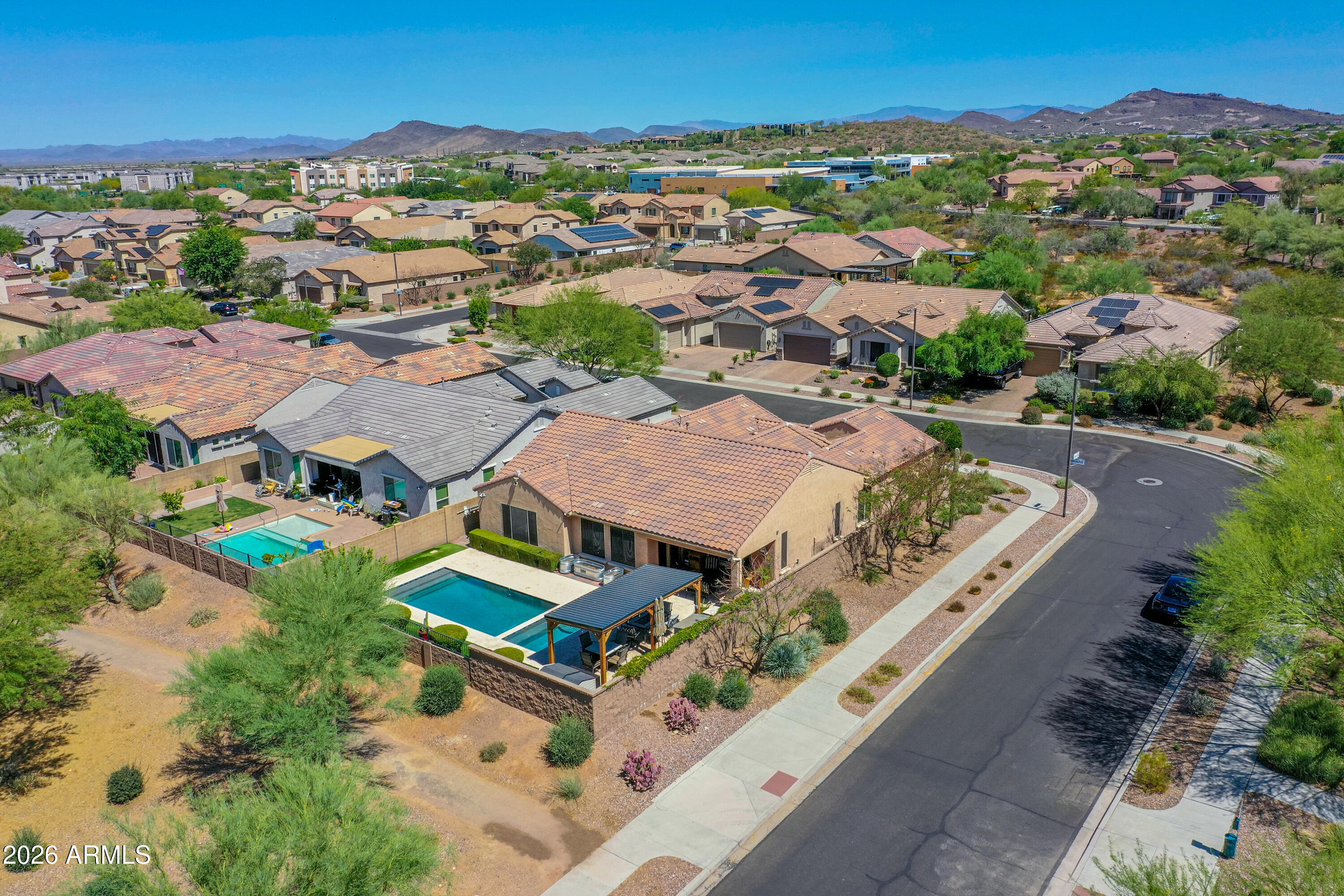 LA SOLANA - Residential
