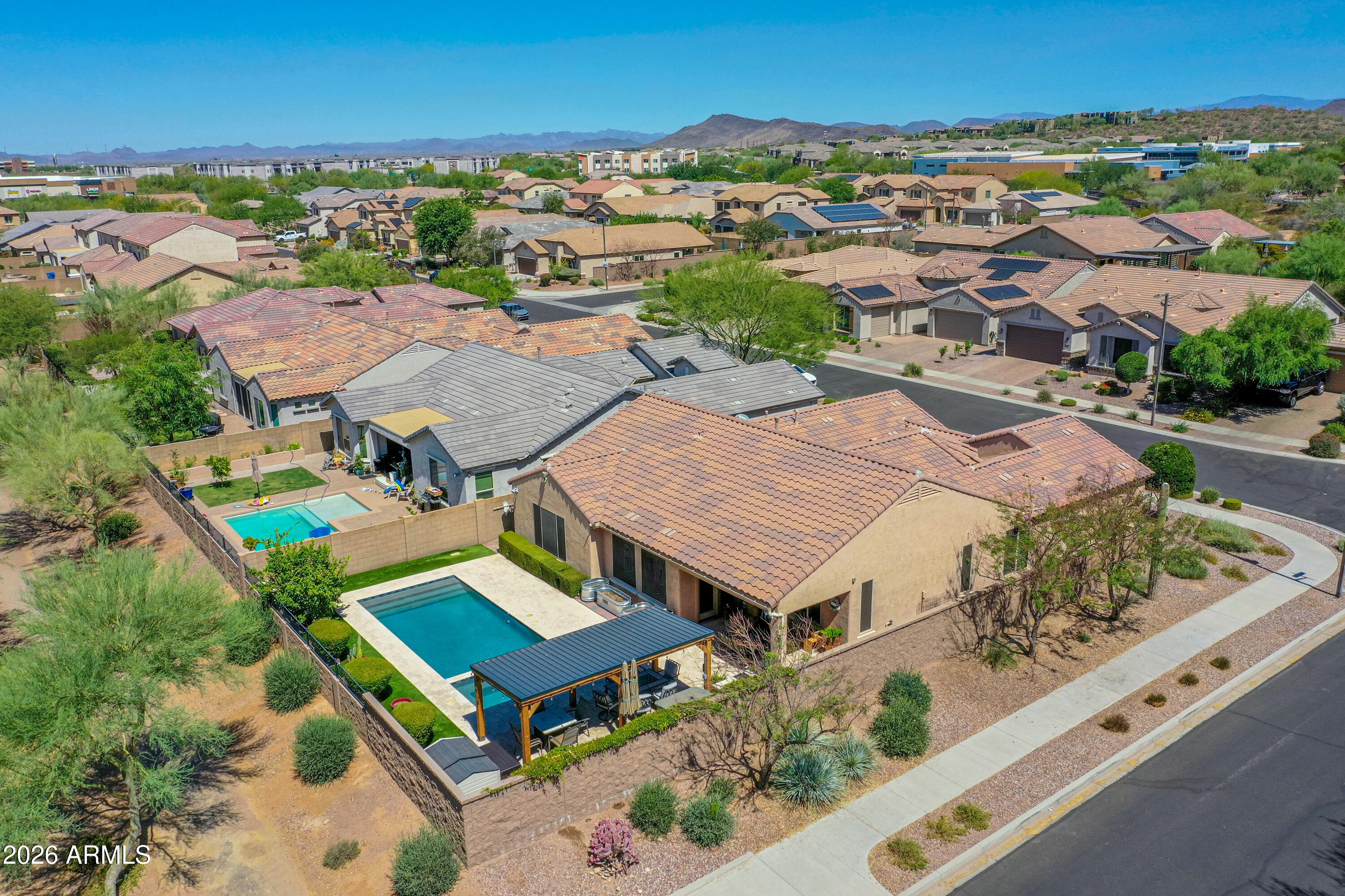 LA SOLANA - Residential