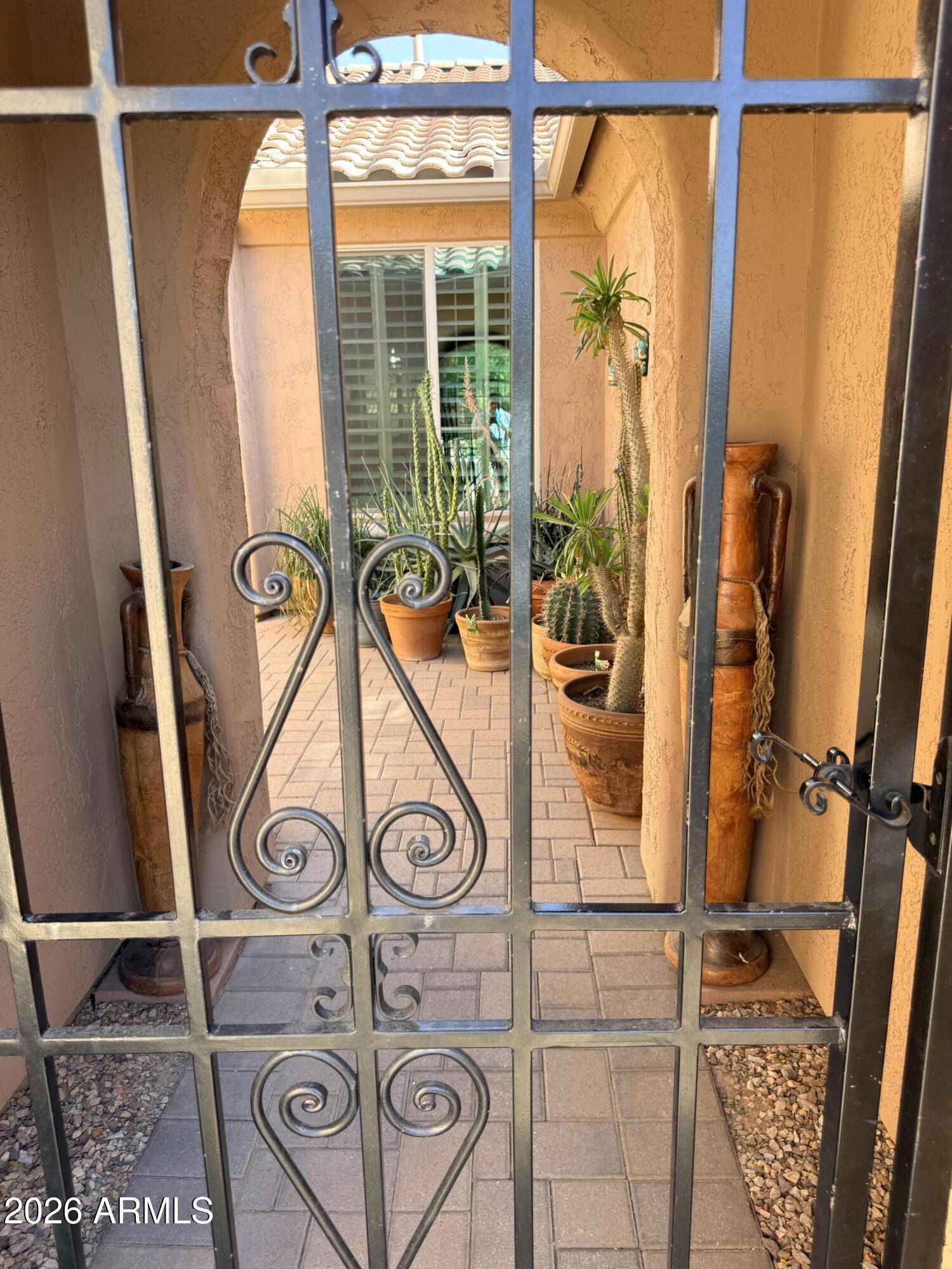 LA SOLANA - Residential