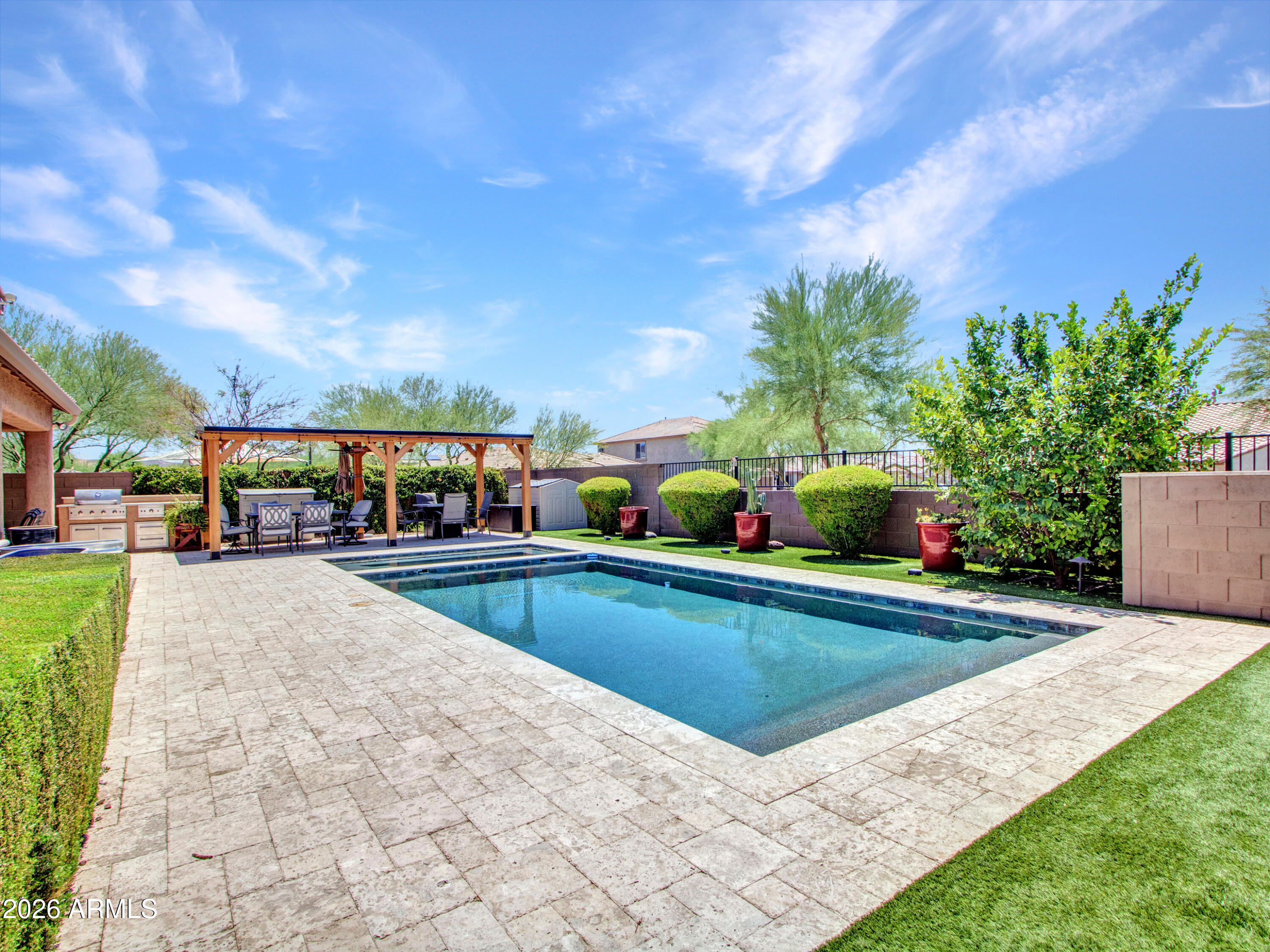 LA SOLANA - Residential