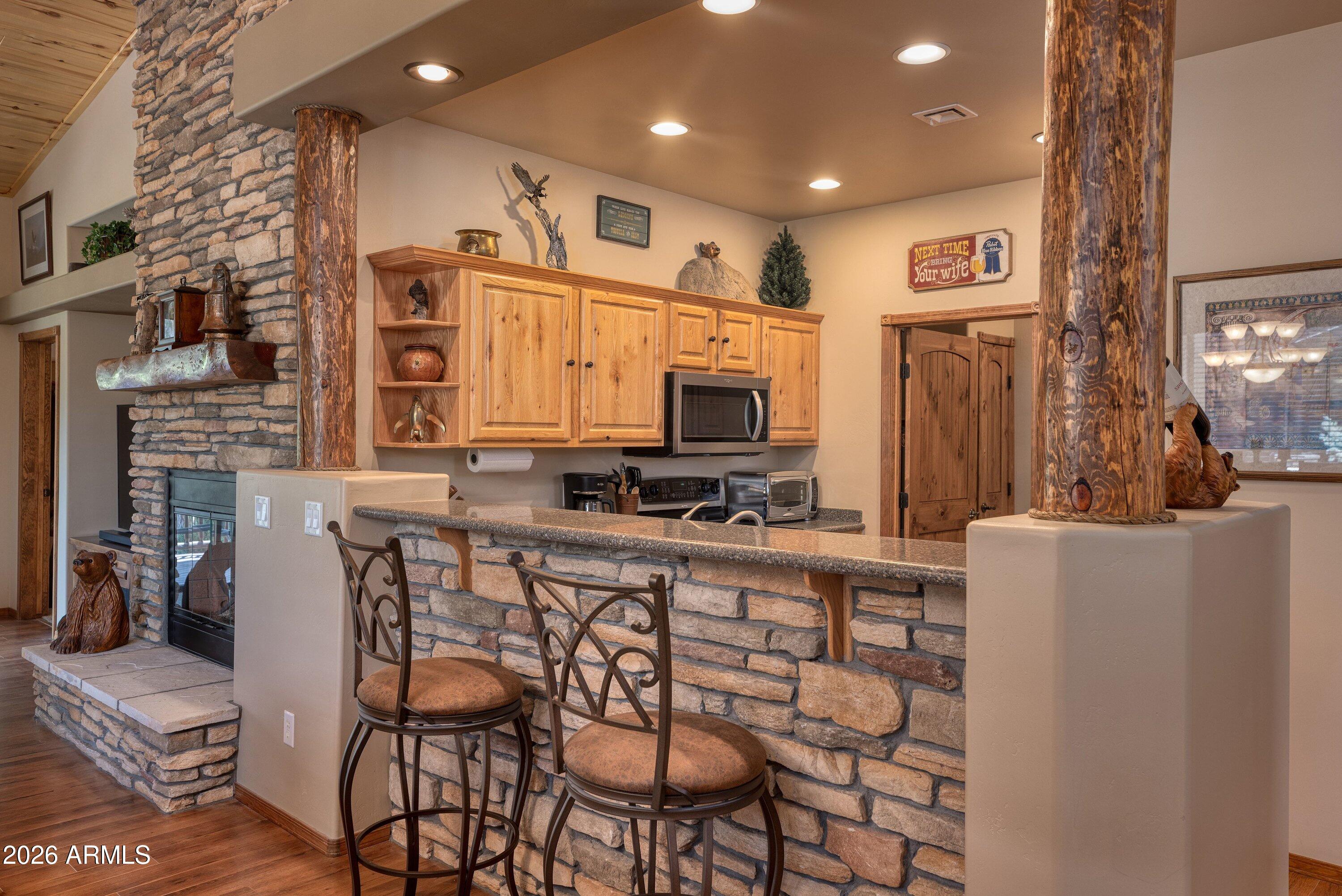 THE RETREAT VILLAS AT BISON CROSSING - Residential