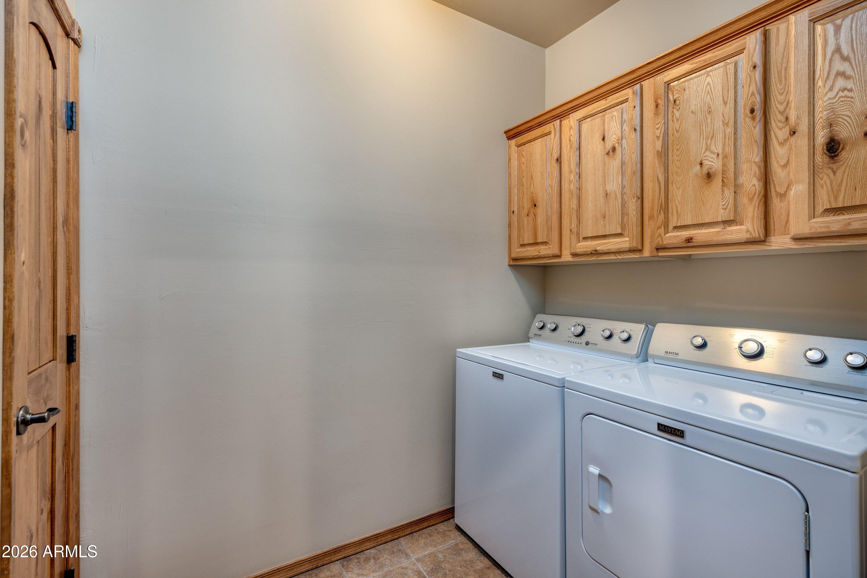 THE RETREAT VILLAS AT BISON CROSSING - Residential