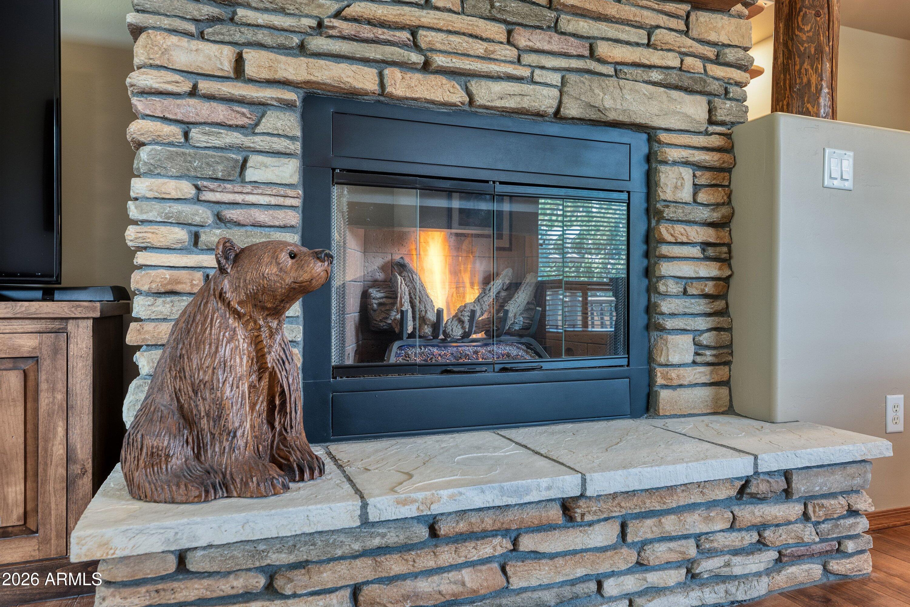 THE RETREAT VILLAS AT BISON CROSSING - Residential