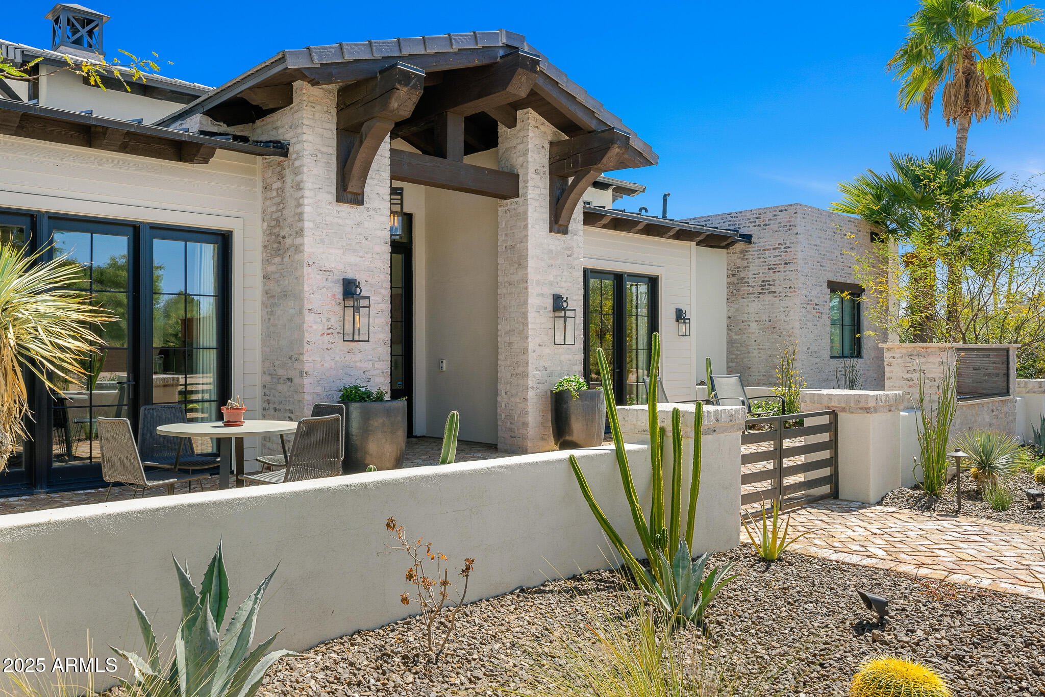 STONERIDGE ESTATES - Residential