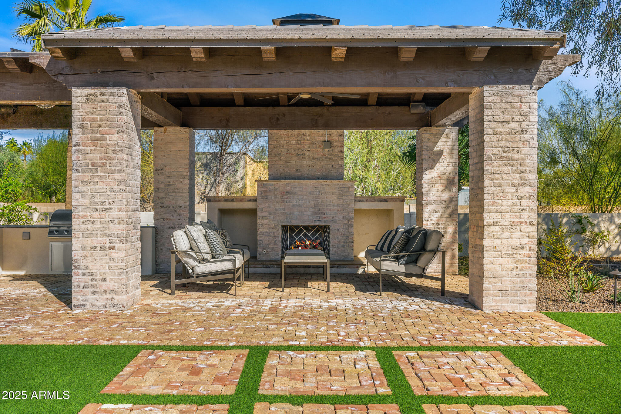 STONERIDGE ESTATES - Residential