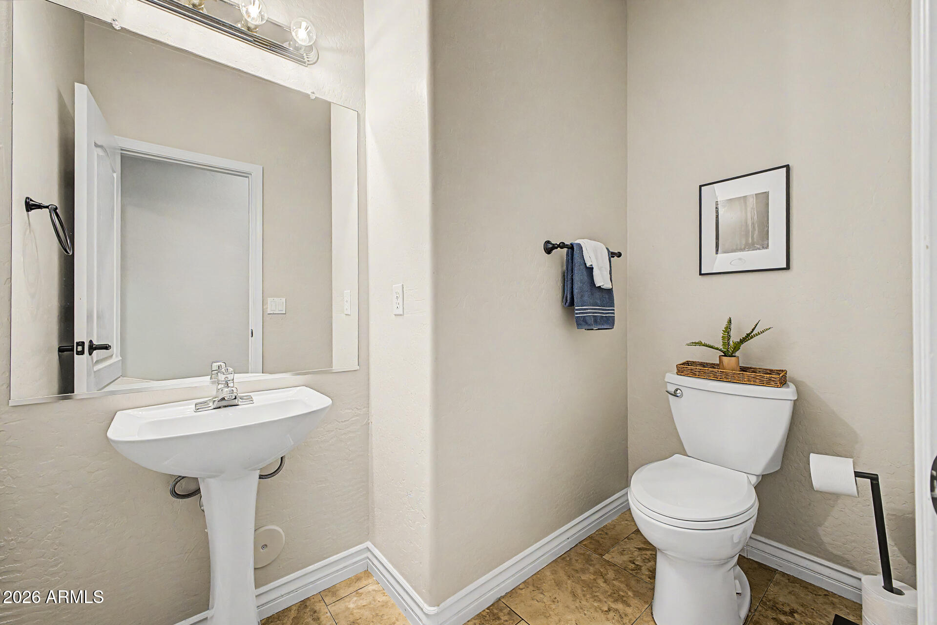 HIGHLAND POINT - Residential