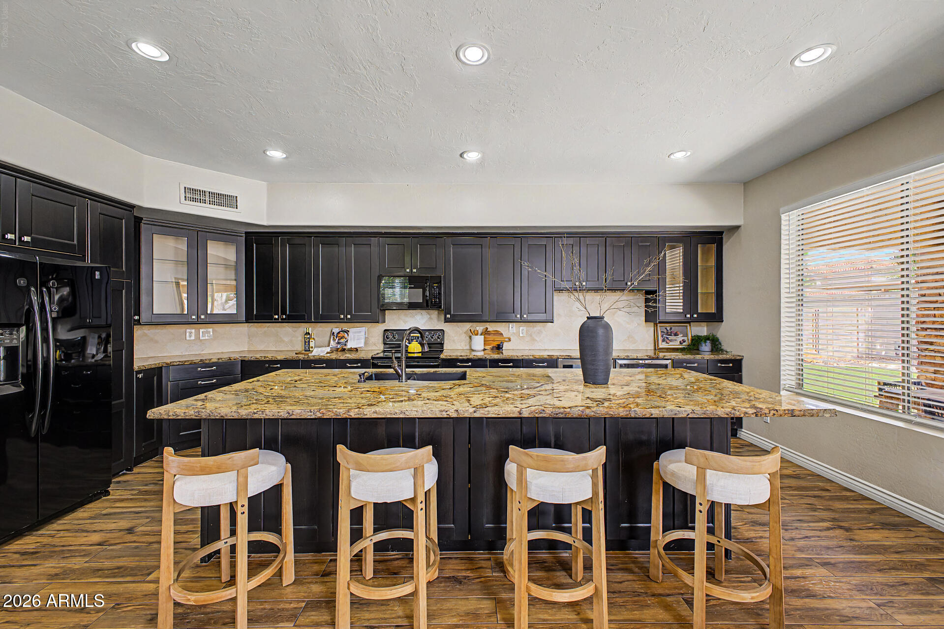 HIGHLAND POINT - Residential