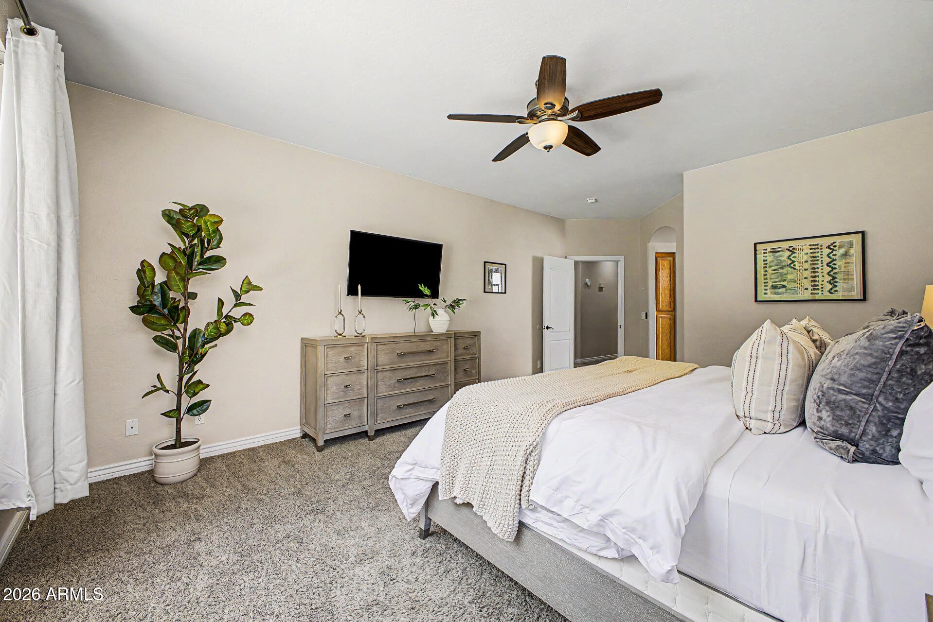HIGHLAND POINT - Residential