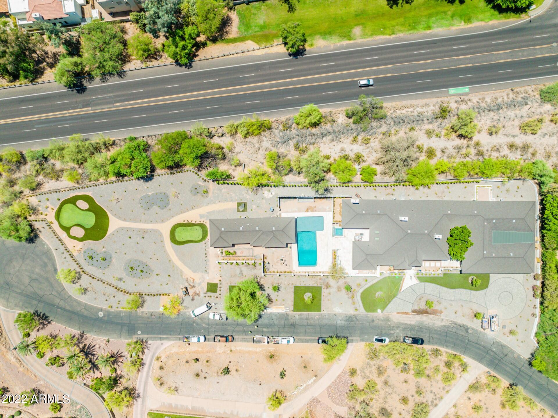 LA COLINA LOT 18 & TRACT A REPLAT LT 19 & TR A - Residential