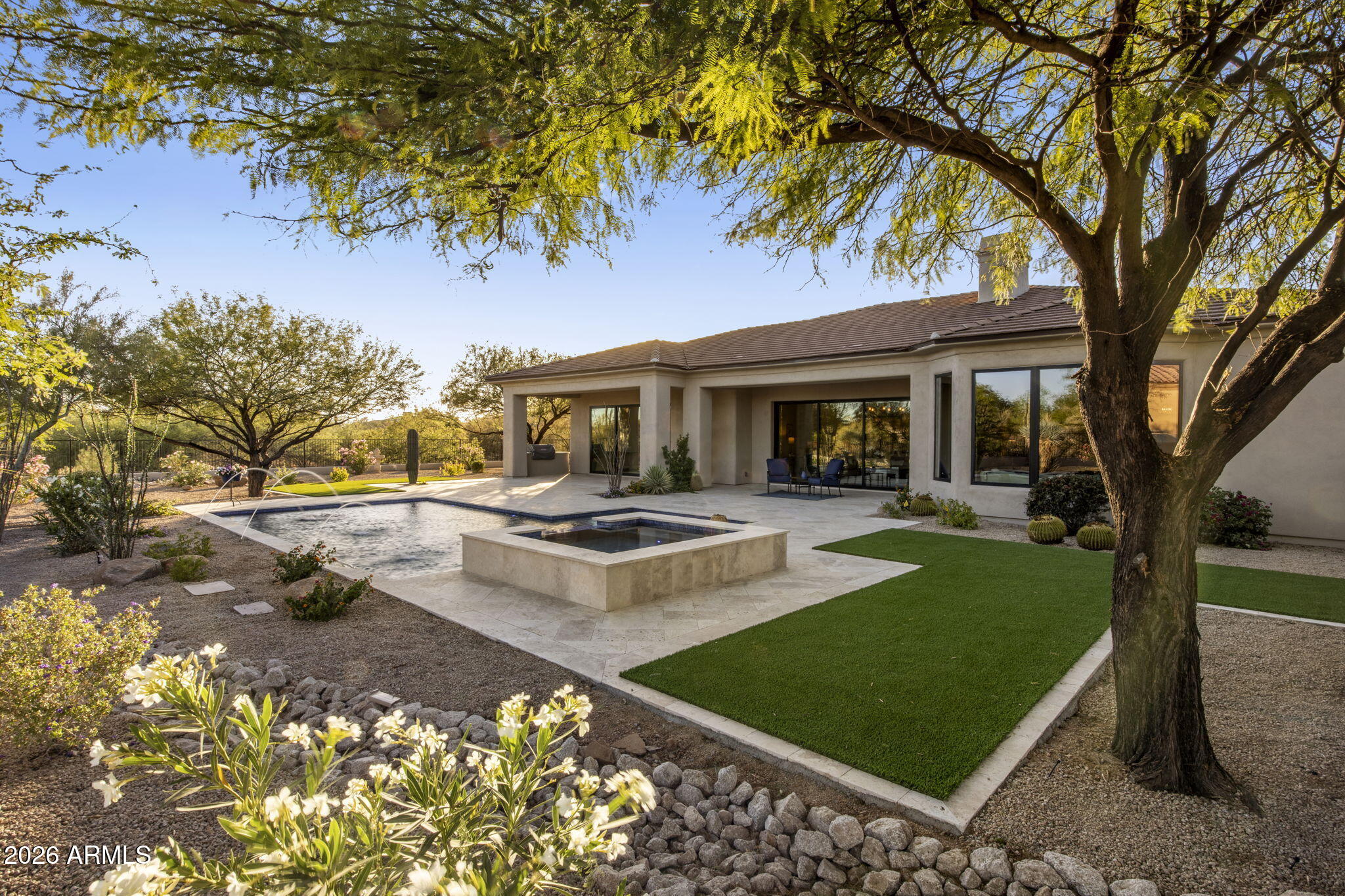 SAGUARO HIGHLANDS - Residential