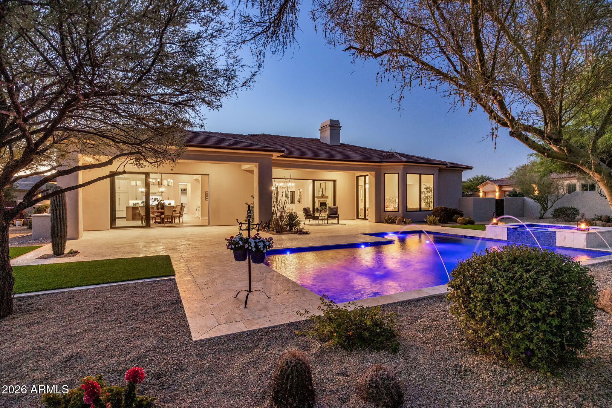 SAGUARO HIGHLANDS - Residential