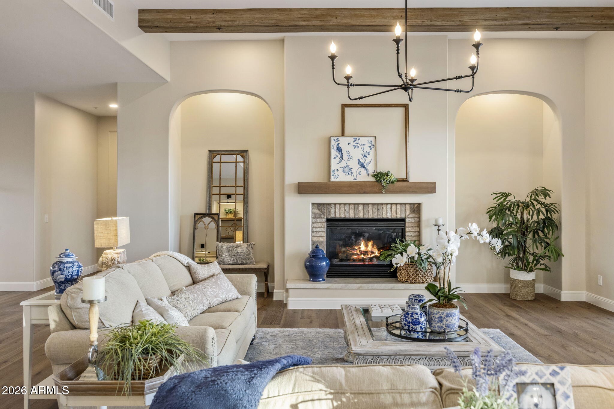 SAGUARO HIGHLANDS - Residential