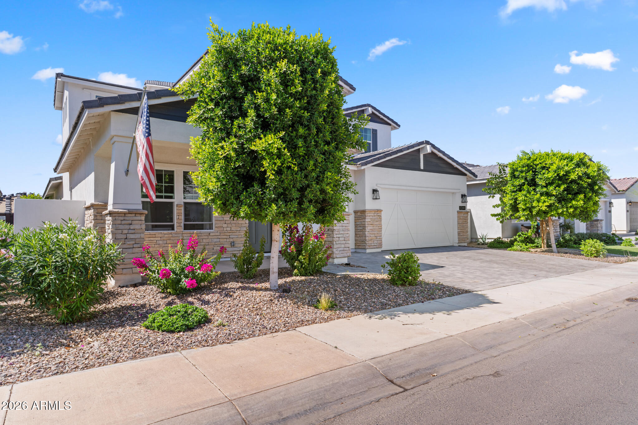 STERLING GROVE - Residential
