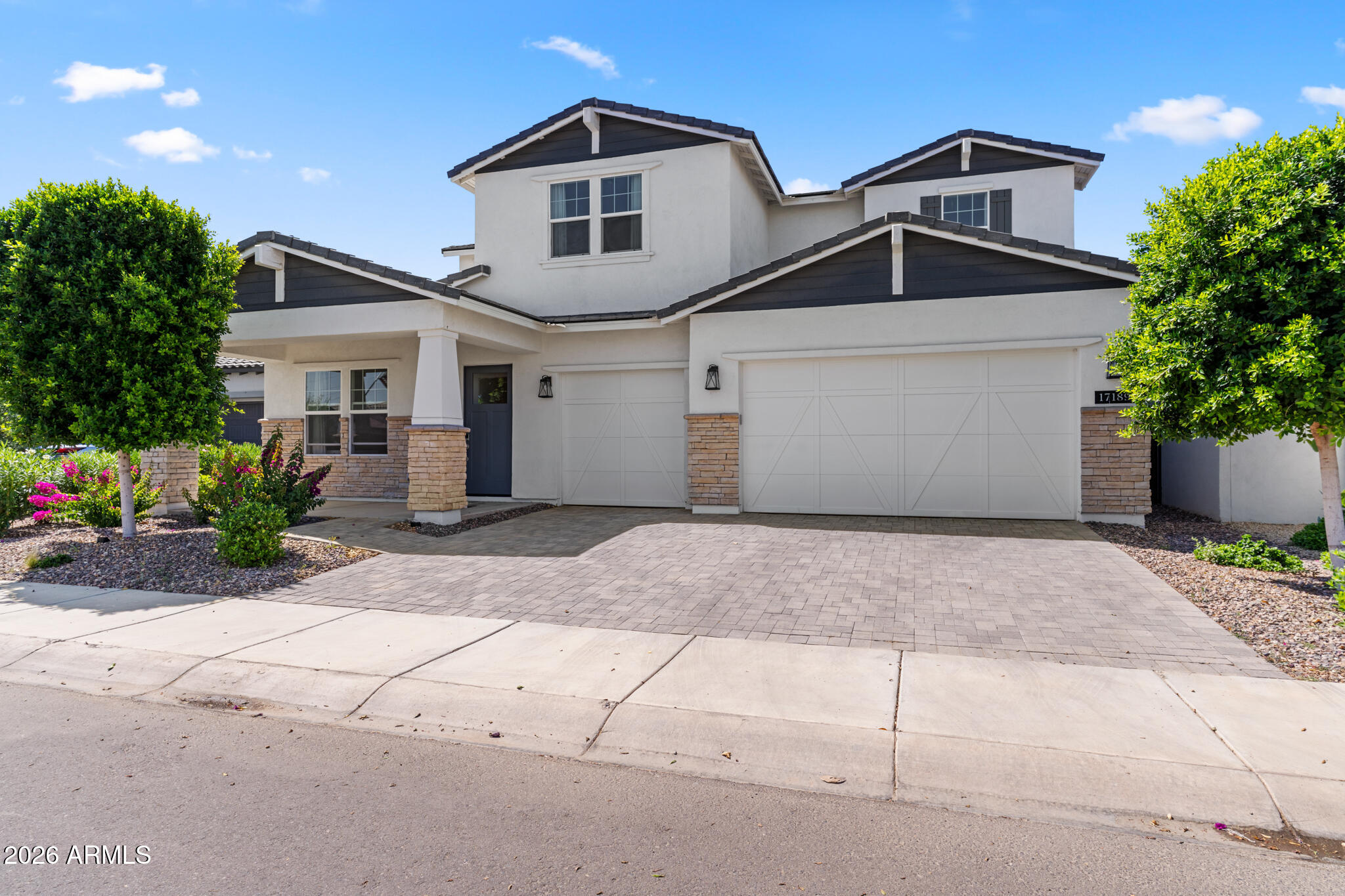 STERLING GROVE - Residential