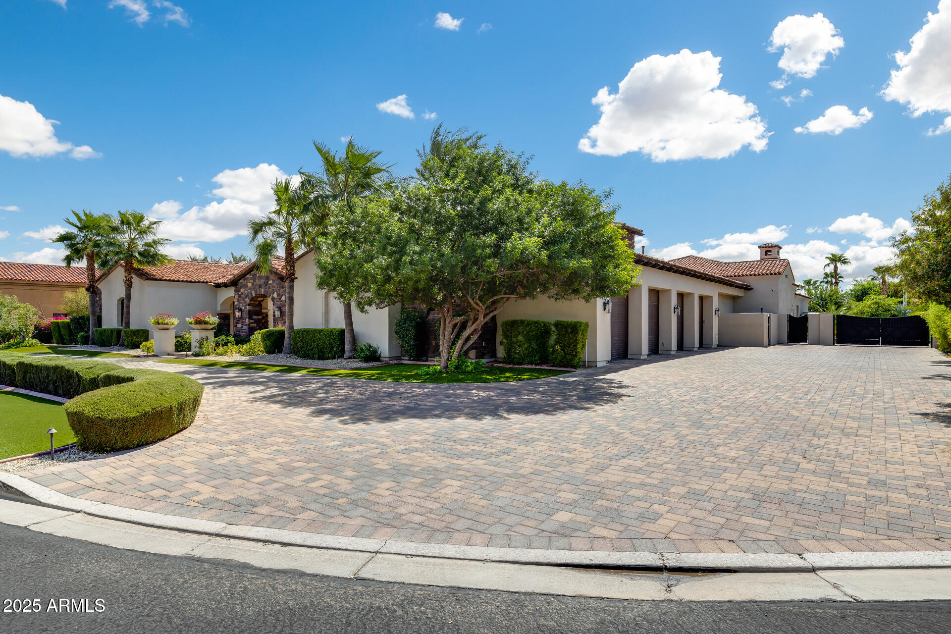 Casa De Sunrise - Residential