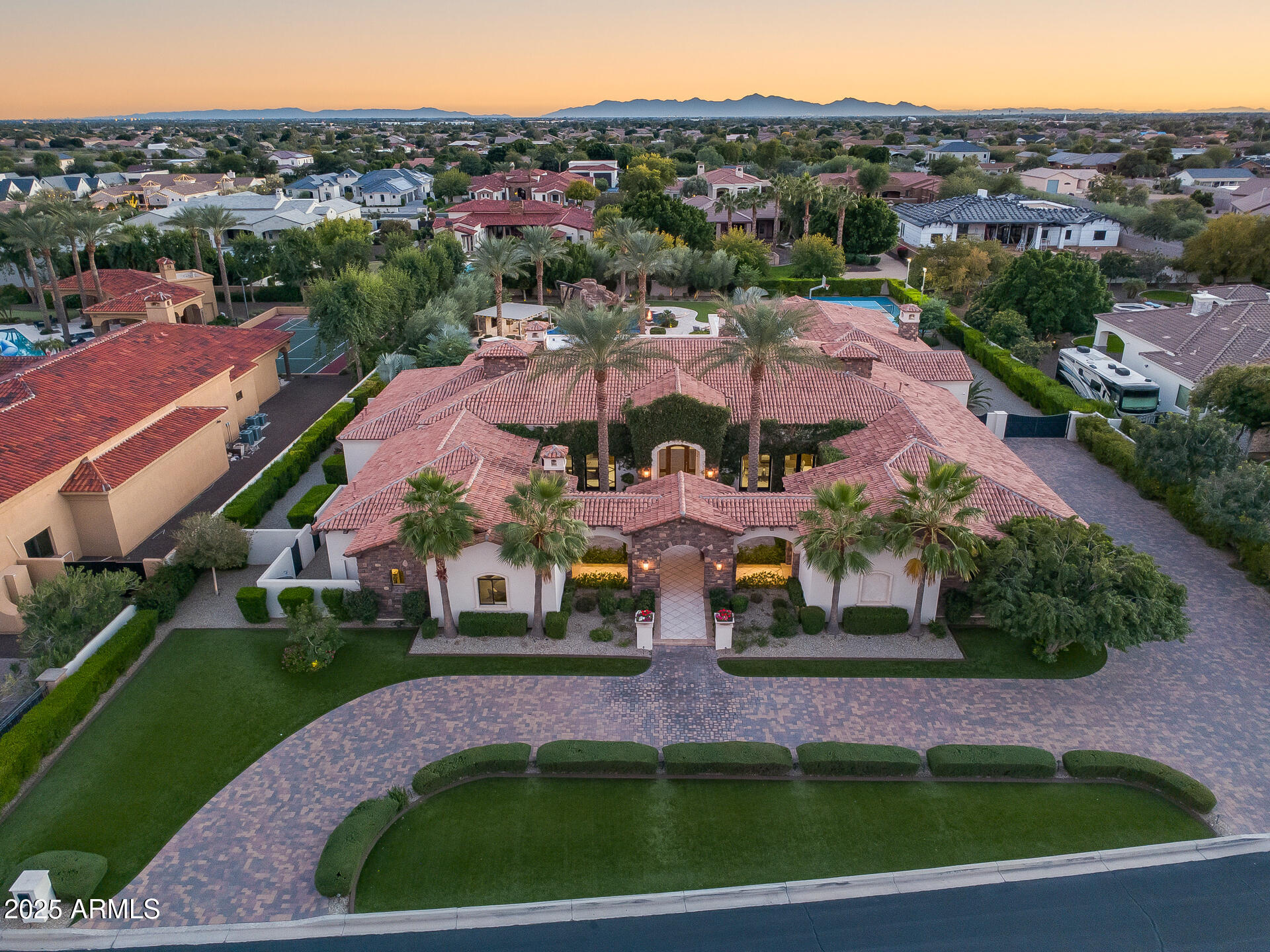 Casa De Sunrise - Residential