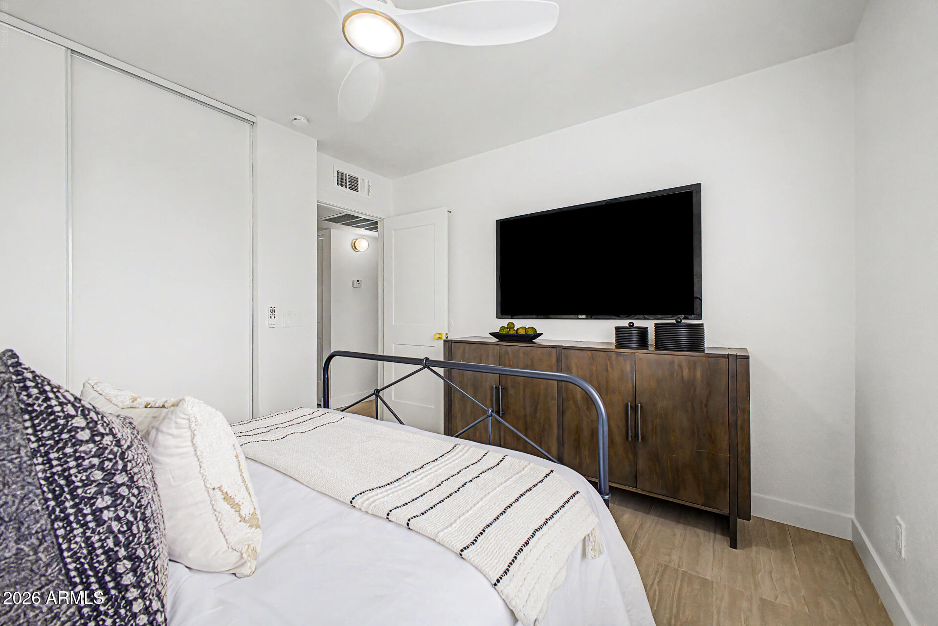 WORTHINGTON PLACE CONDOS UINIT 101-148 201-248 - Residential