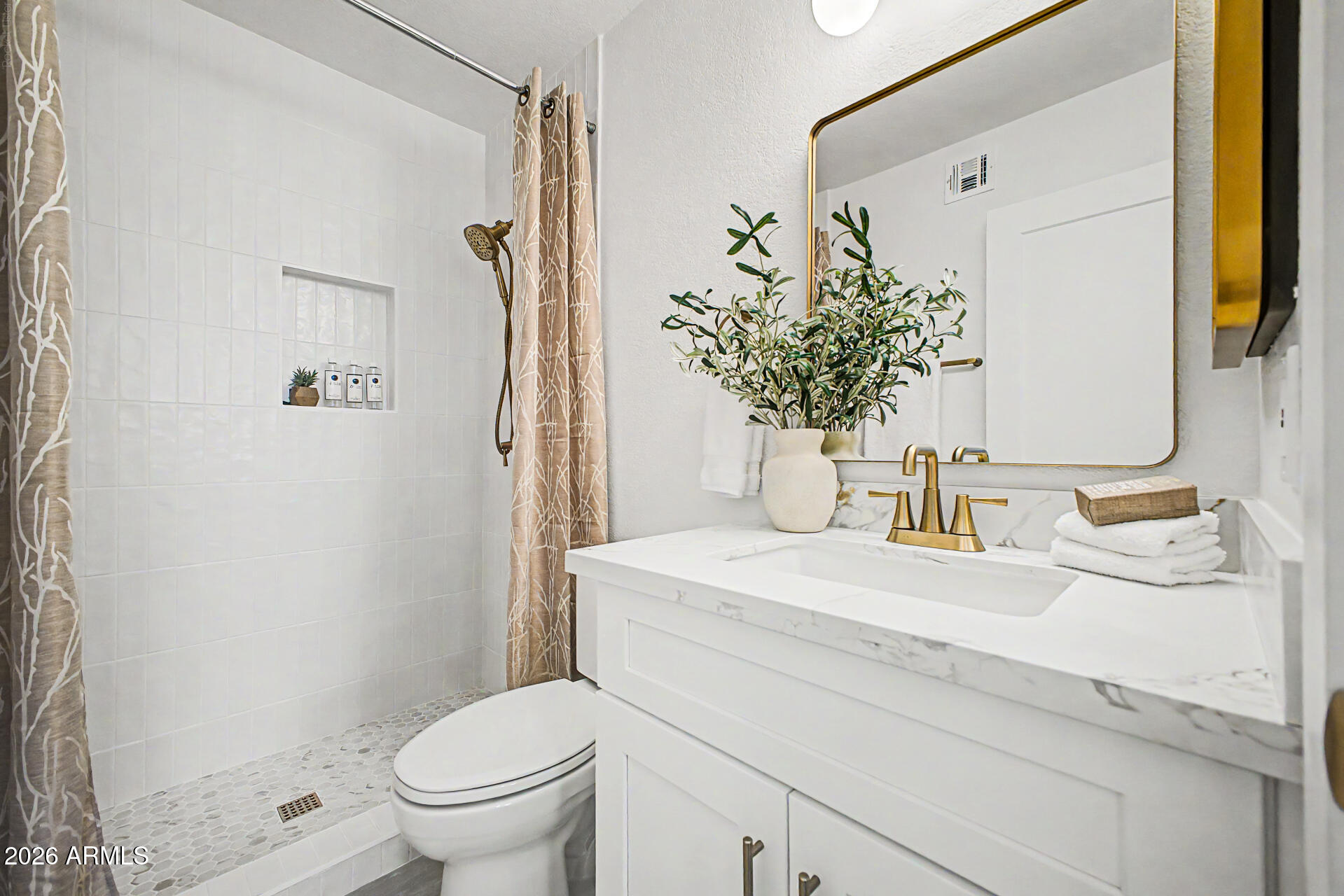 WORTHINGTON PLACE CONDOS UINIT 101-148 201-248 - Residential