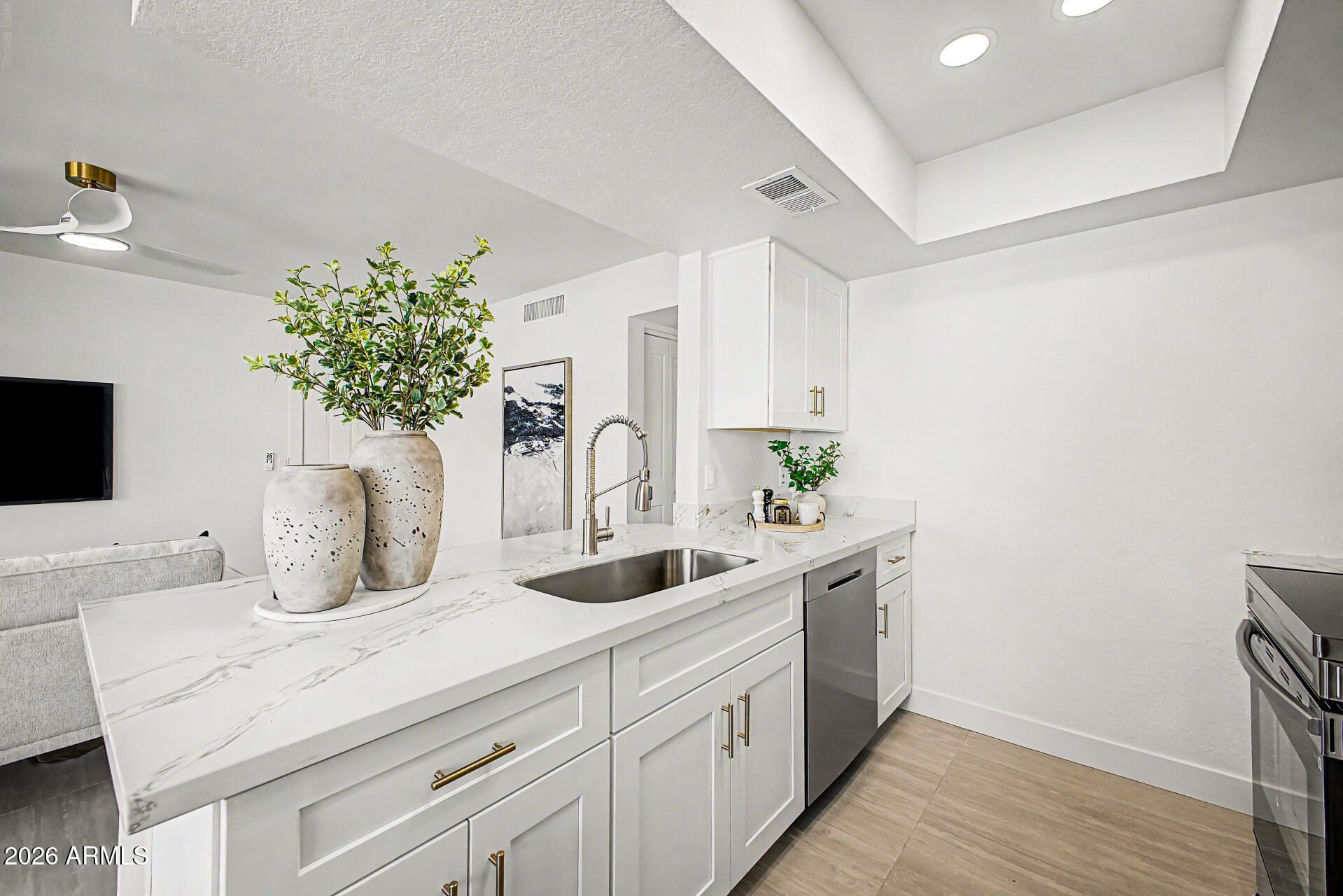 WORTHINGTON PLACE CONDOS UINIT 101-148 201-248 - Residential