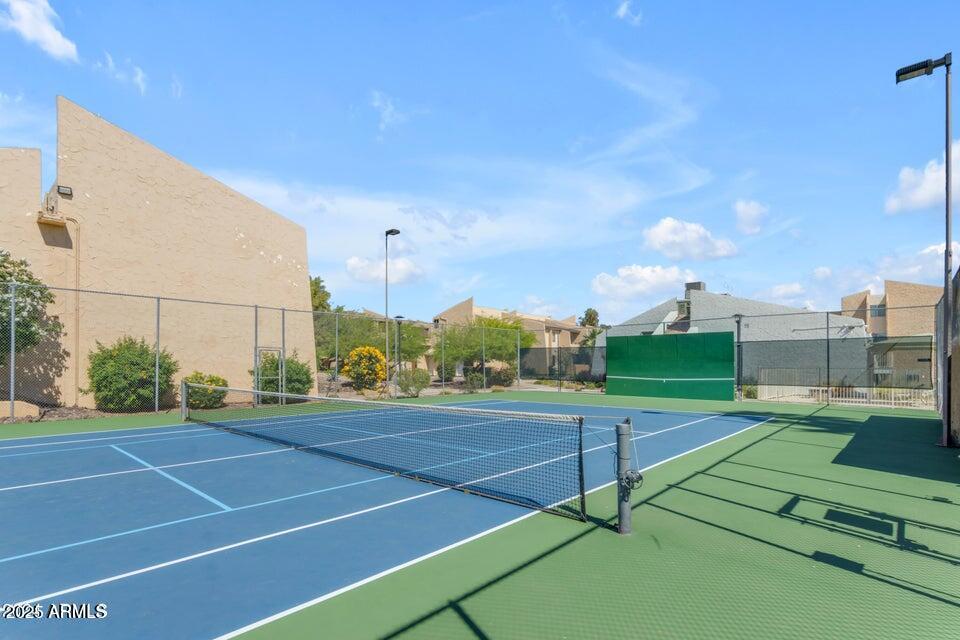 WOODLAND SPRINGS - Residential