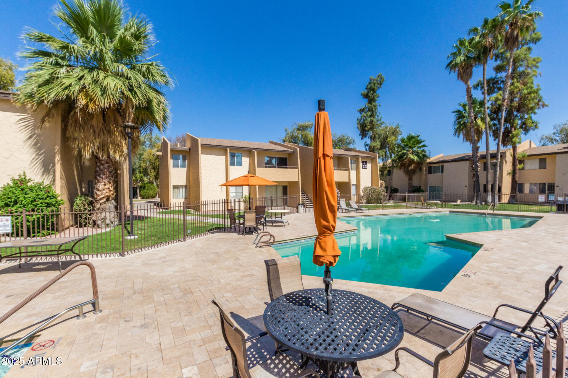WOODLAND SPRINGS - Residential
