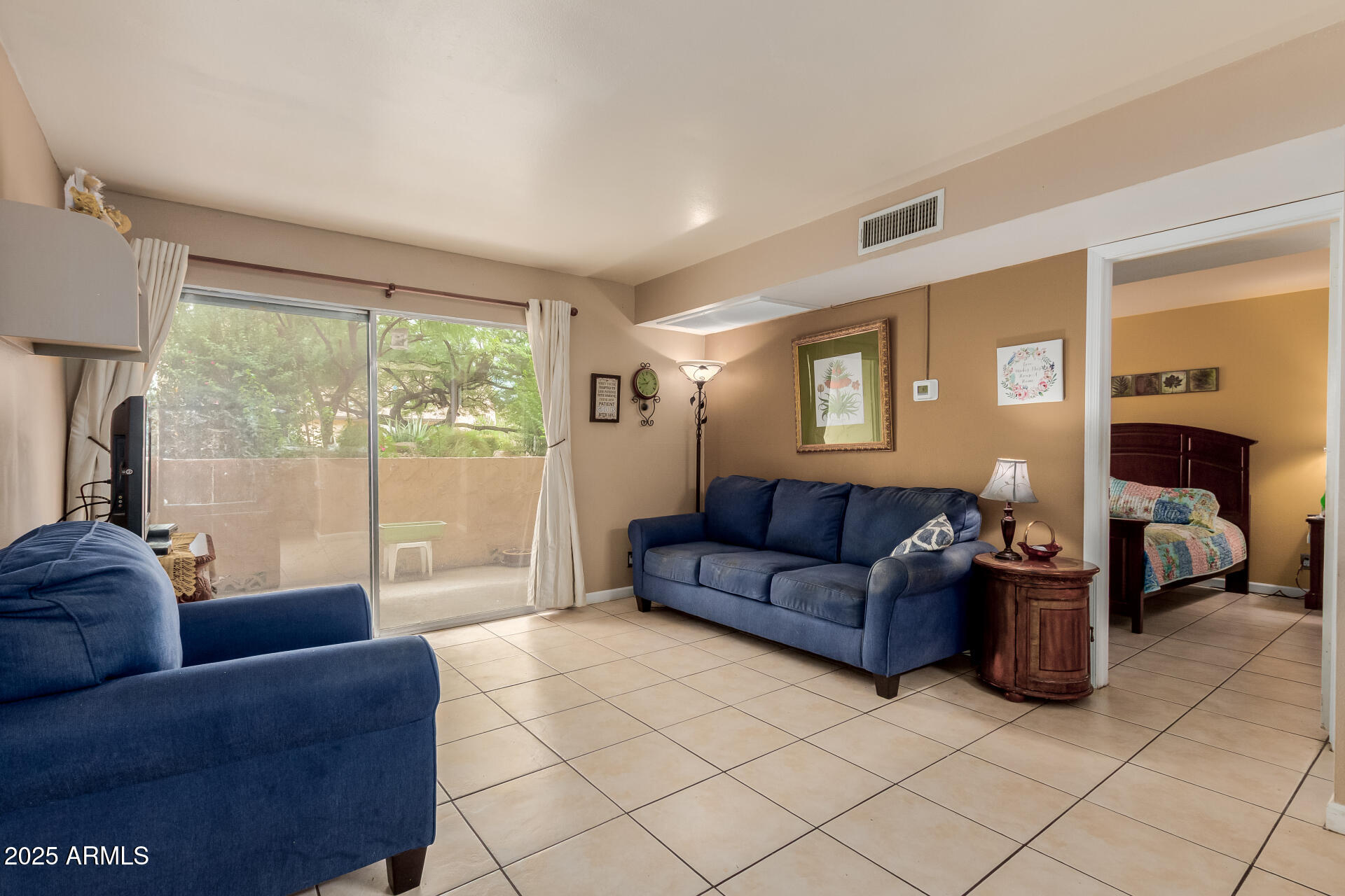 WOODLAND SPRINGS - Residential
