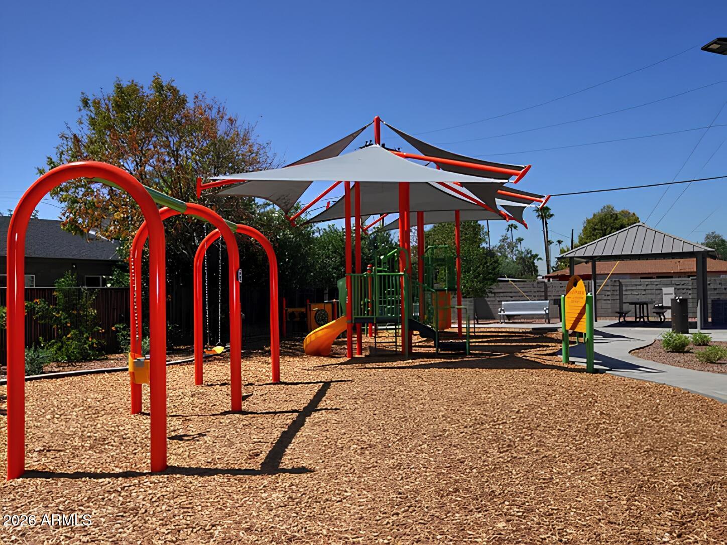 GRANDVIEW GARDEN CONDOMINIUMS - Residential