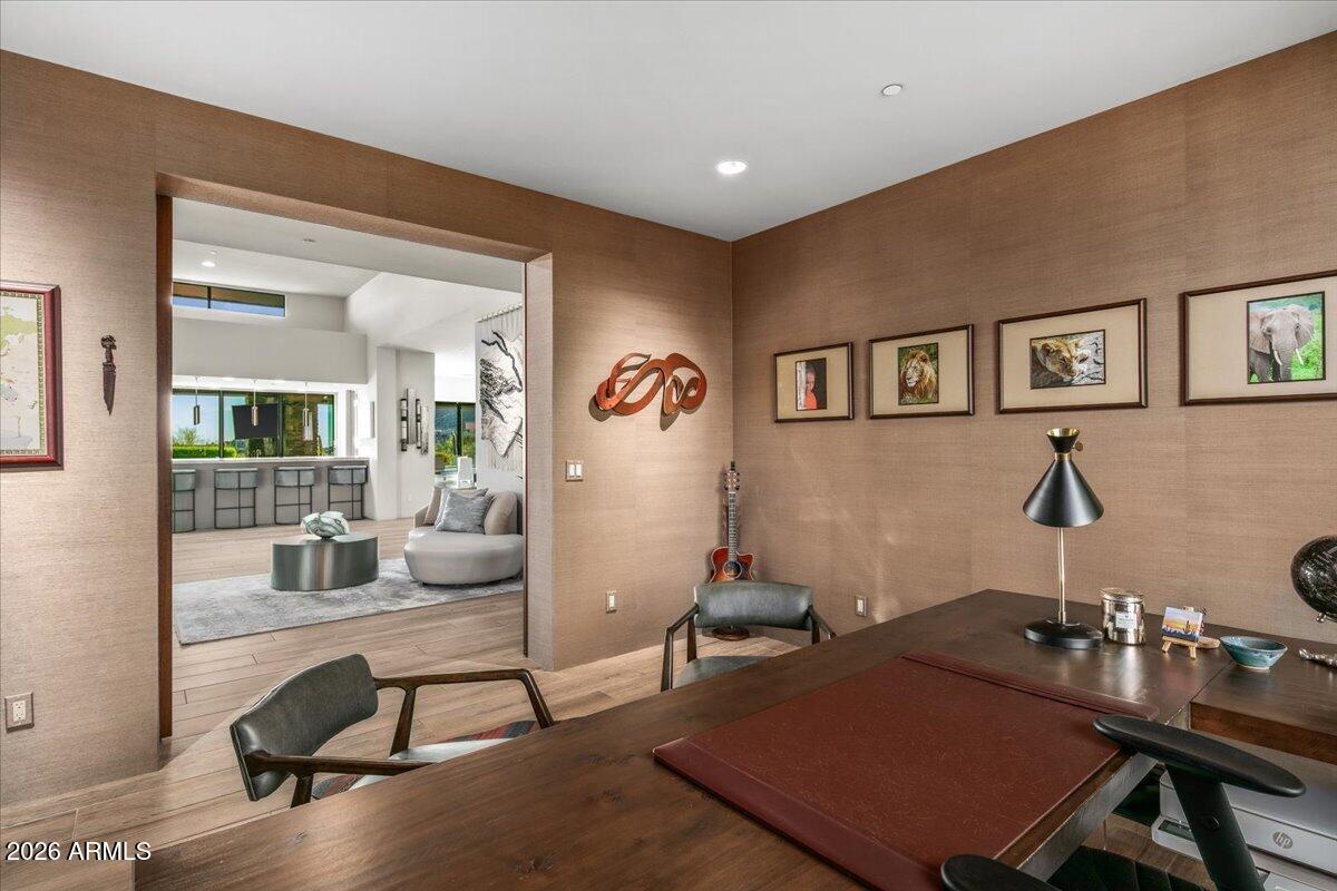 DESERT MOUNTAIN - Residential