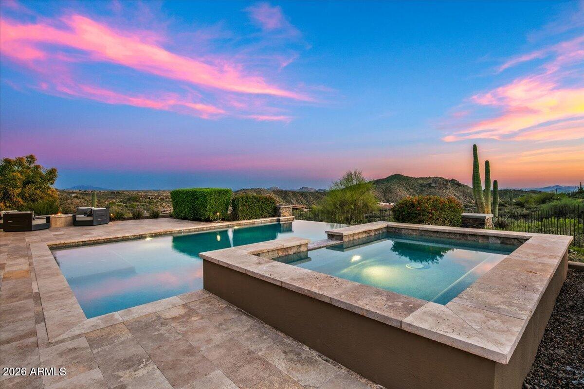 DESERT MOUNTAIN - Residential