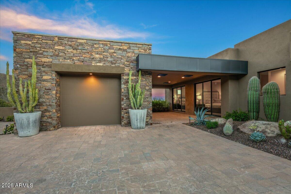 DESERT MOUNTAIN - Residential