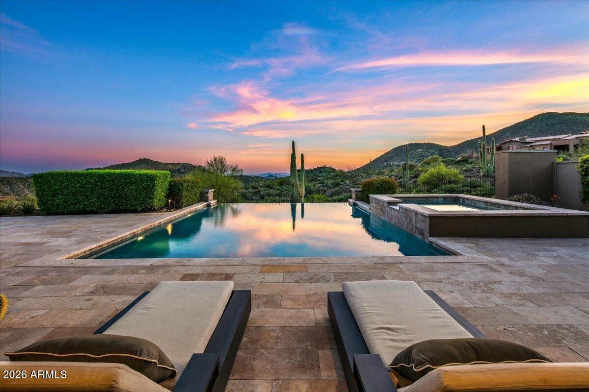 DESERT MOUNTAIN - Residential