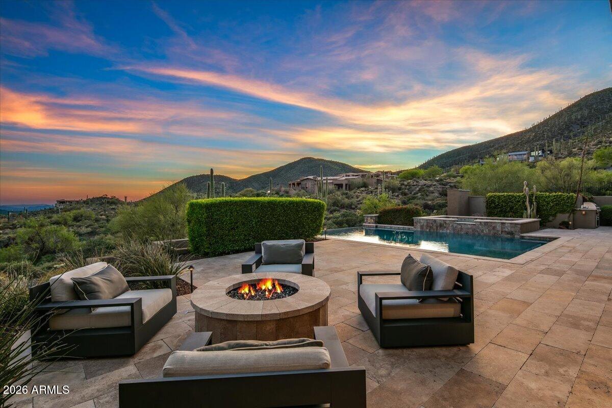 DESERT MOUNTAIN - Residential