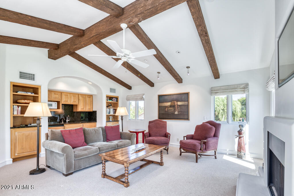 PARADISE COUNTRY CLUB ESTATES - Residential