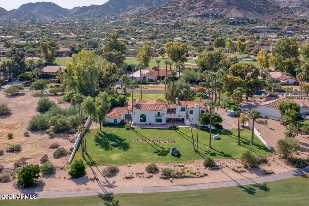 PARADISE COUNTRY CLUB ESTATES - Residential