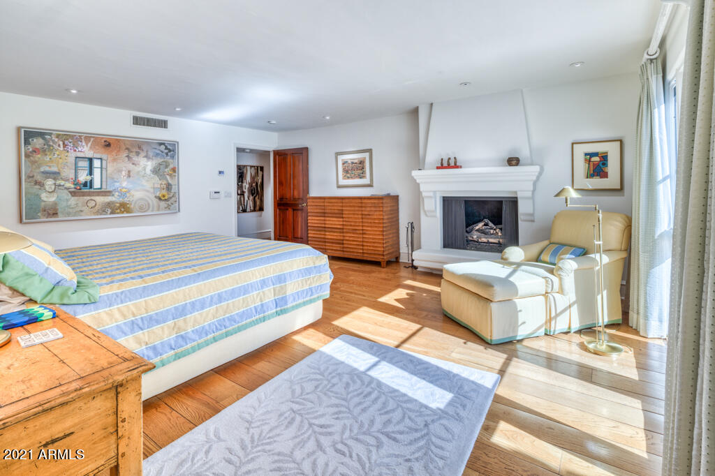 PARADISE COUNTRY CLUB ESTATES - Residential