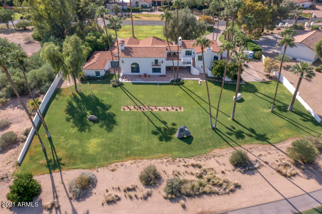 PARADISE COUNTRY CLUB ESTATES - Residential
