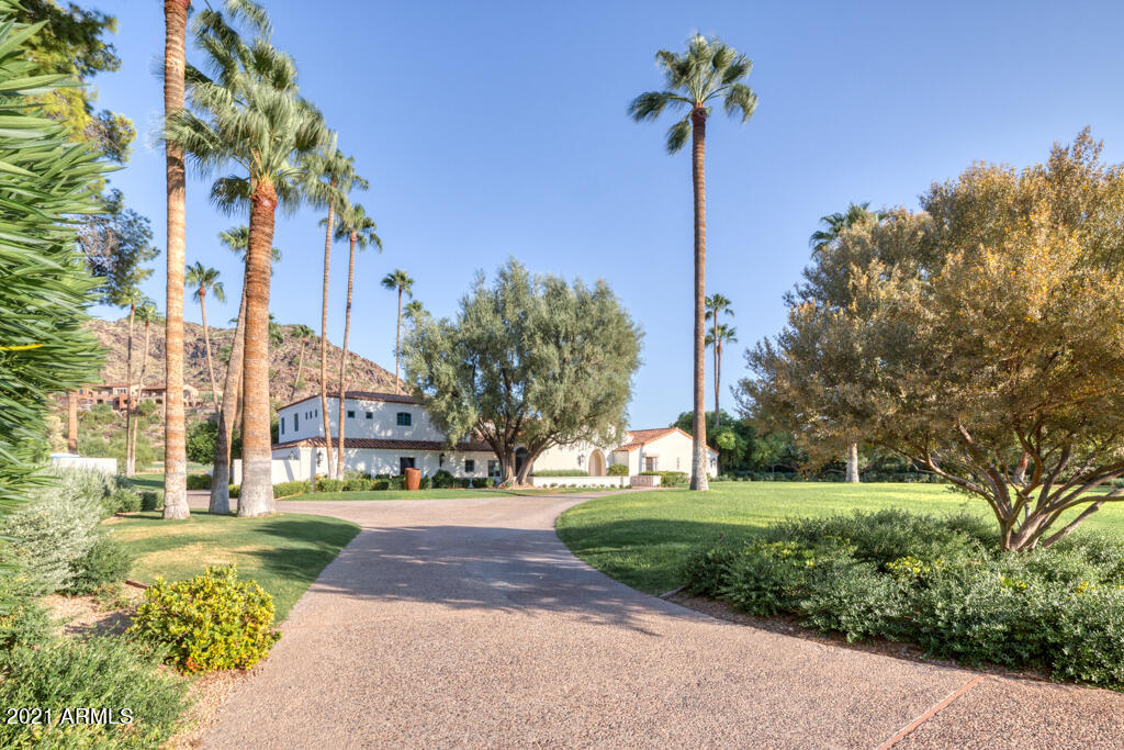 PARADISE COUNTRY CLUB ESTATES - Residential