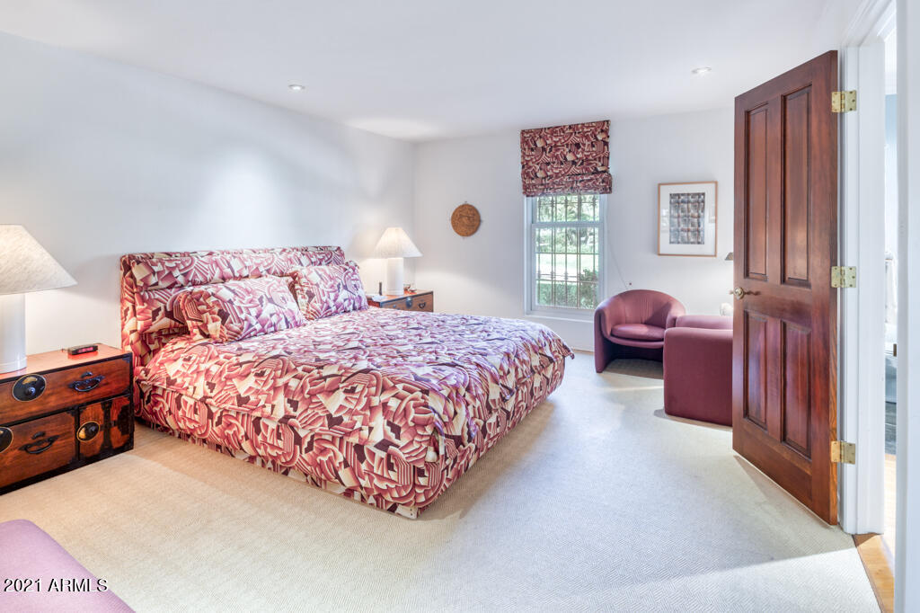 PARADISE COUNTRY CLUB ESTATES - Residential