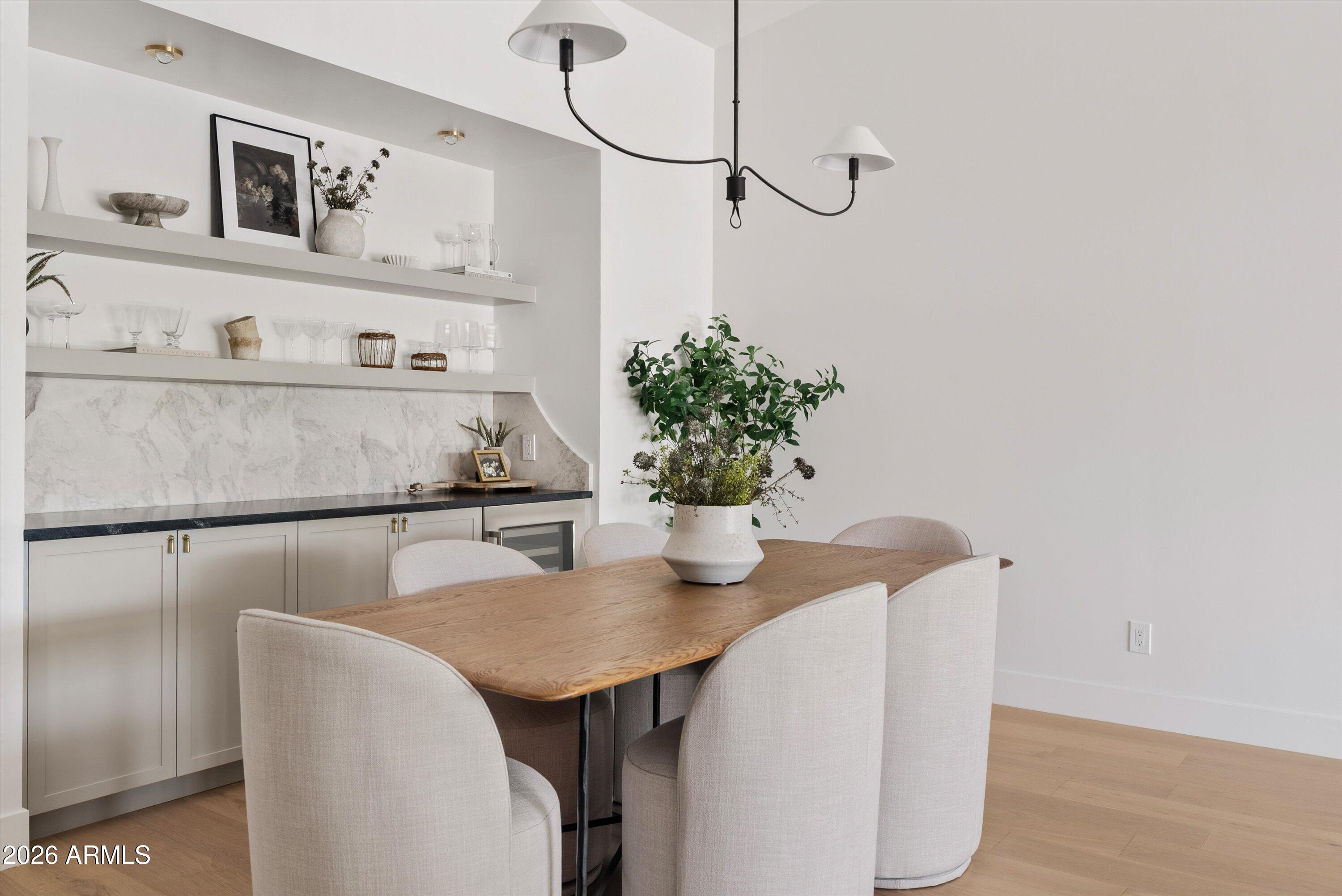 LA CUESTA - Residential
