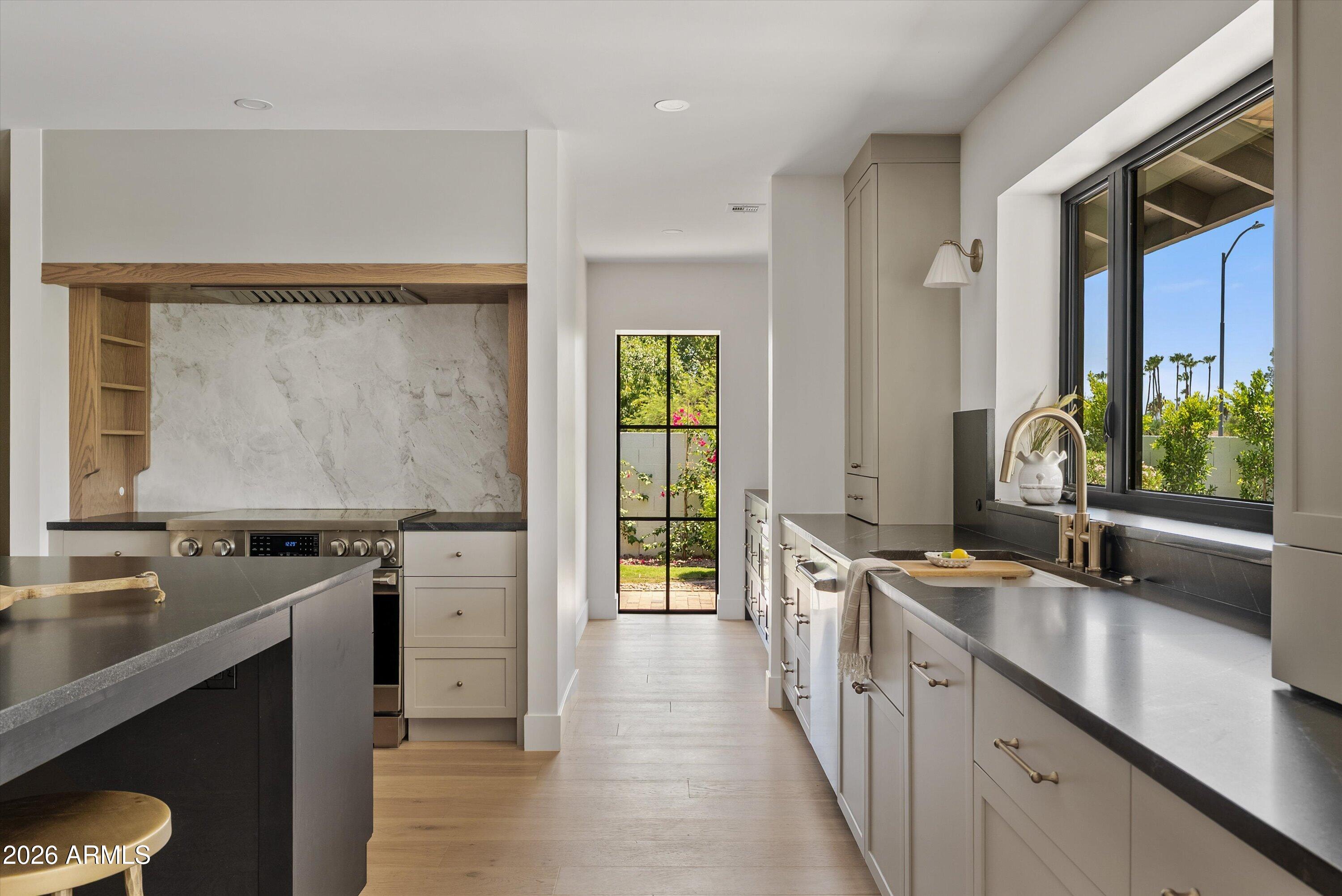 LA CUESTA - Residential