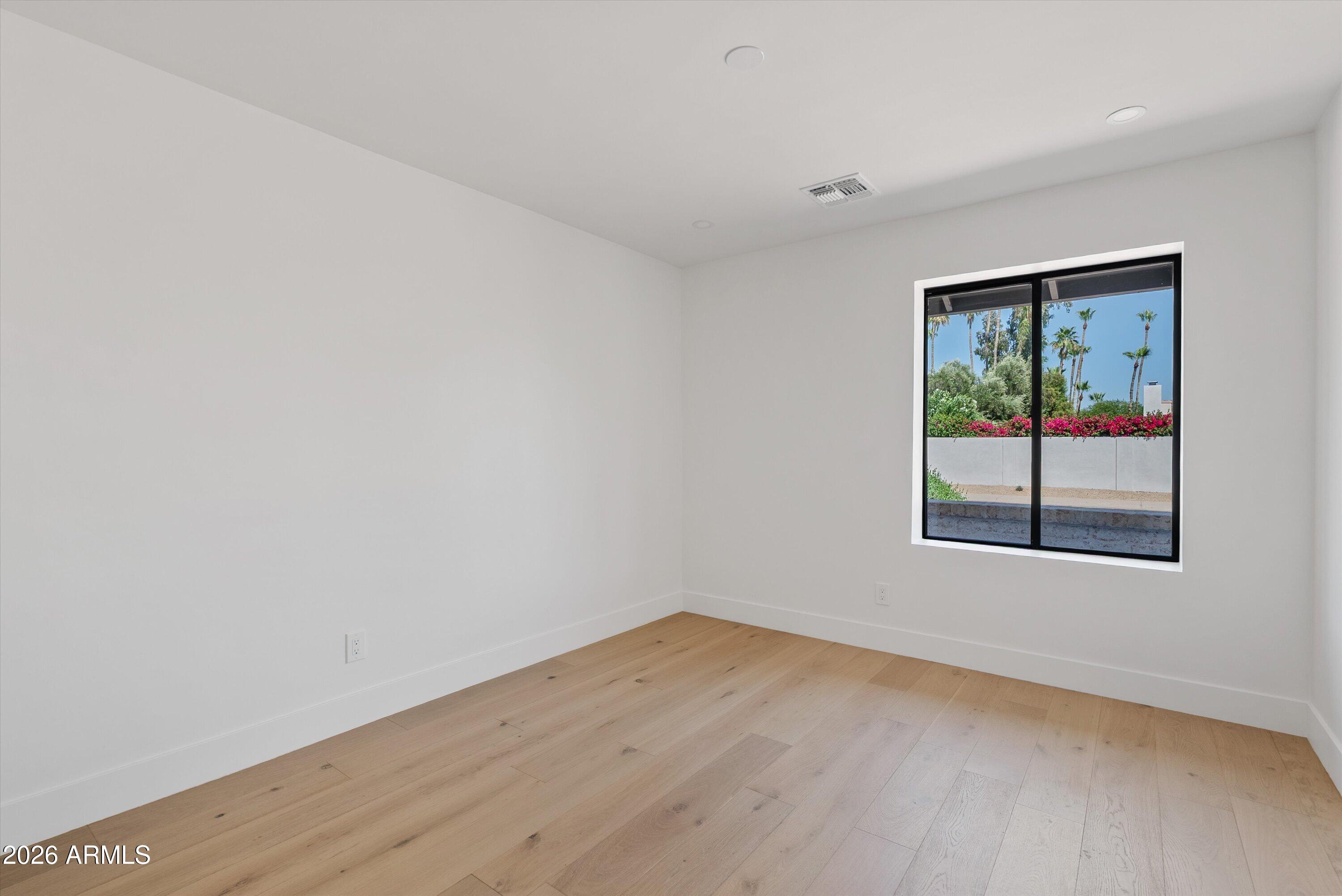 LA CUESTA - Residential