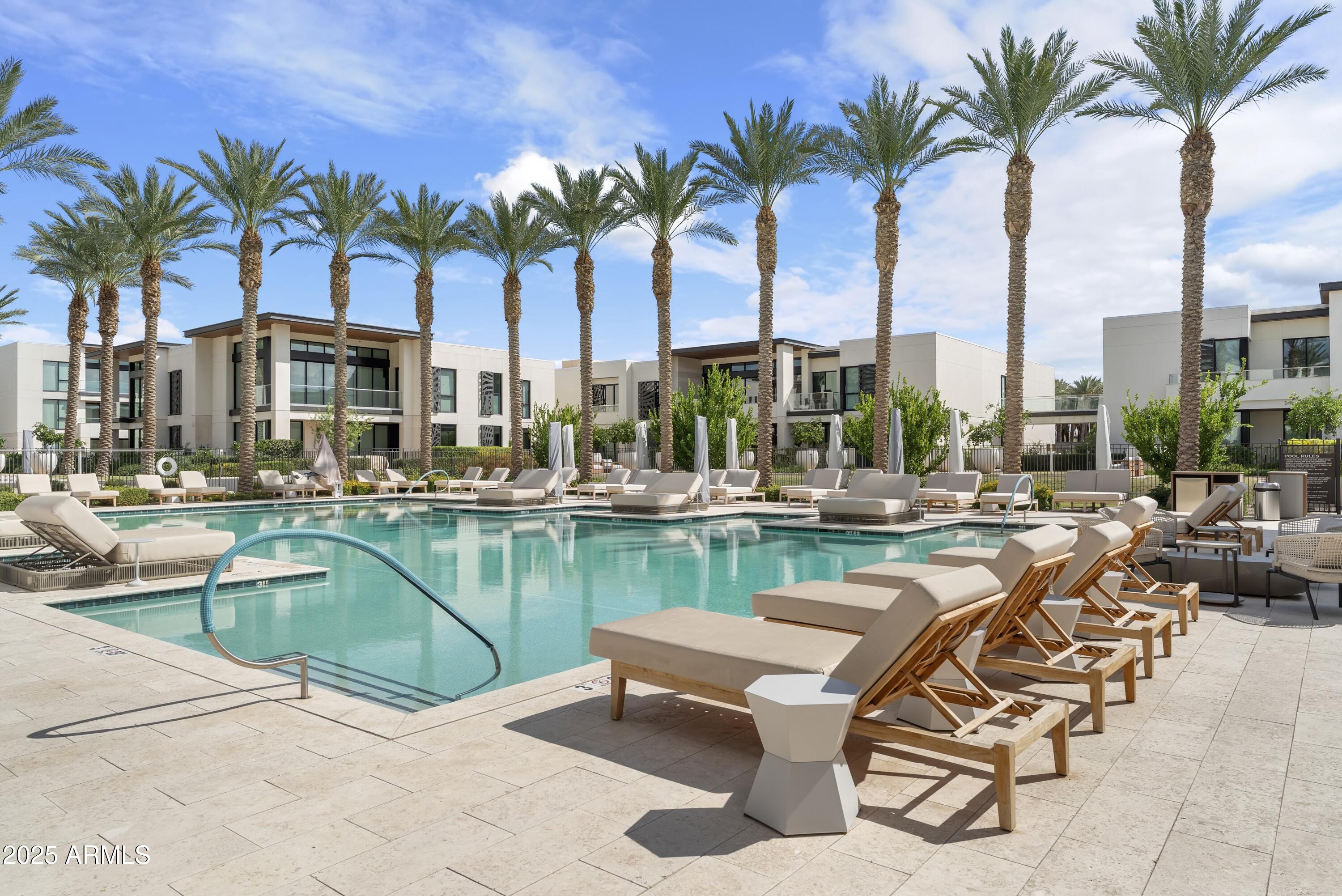 Ritz-Carlton Paradise Valley - Residential