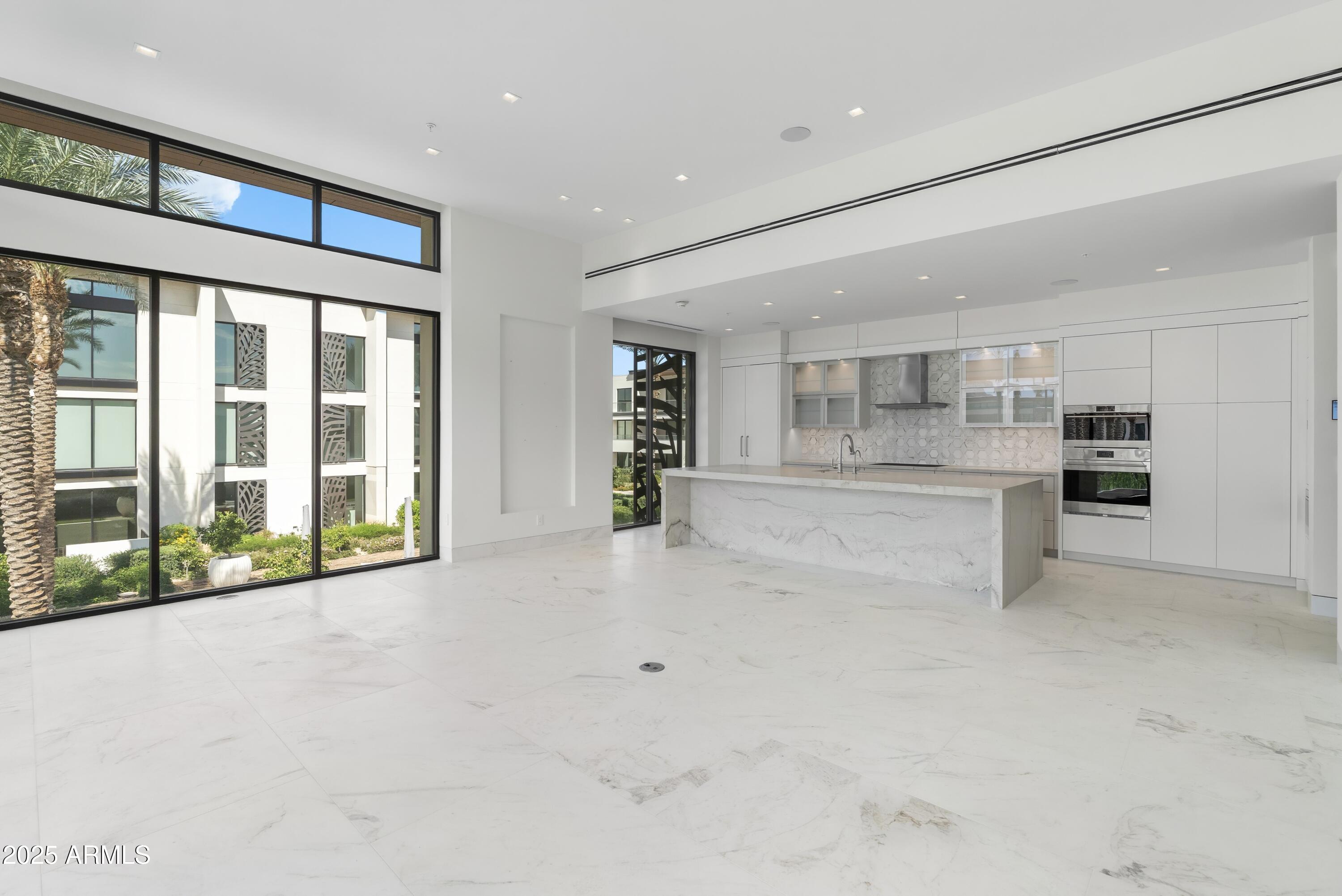 Ritz-Carlton Paradise Valley - Residential