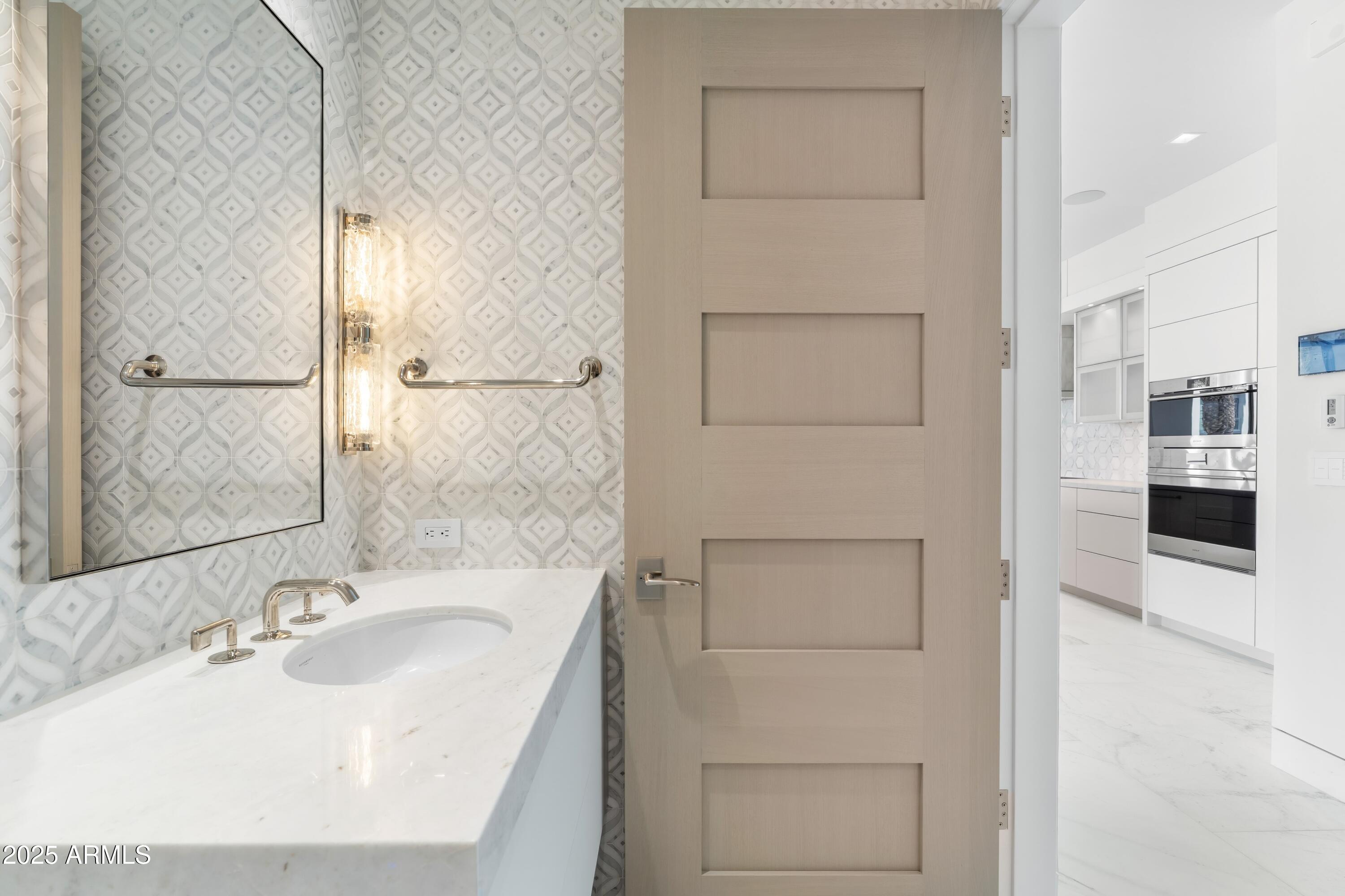 Ritz-Carlton Paradise Valley - Residential